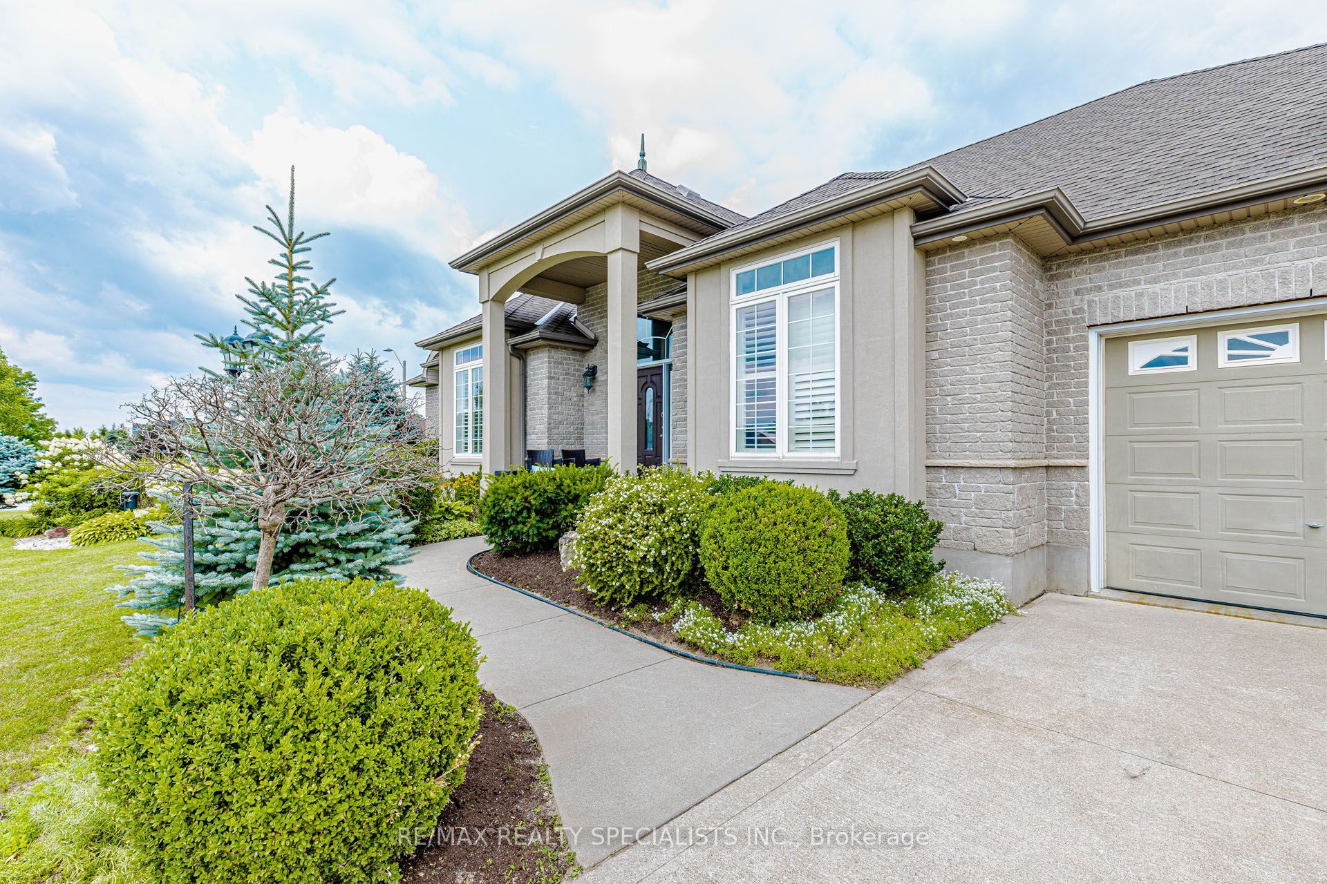 7 Snyder Court Property Photo 8