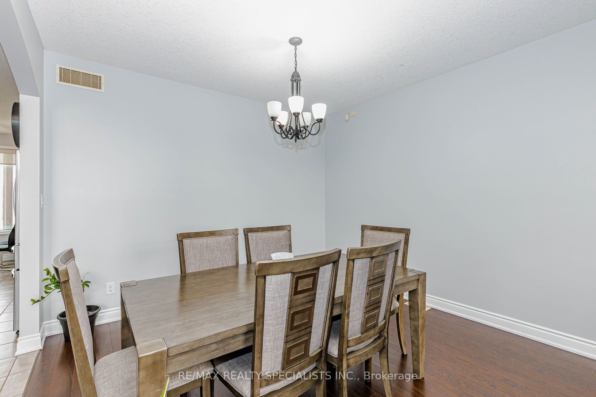 7 Snyder Court Property Photo 21
