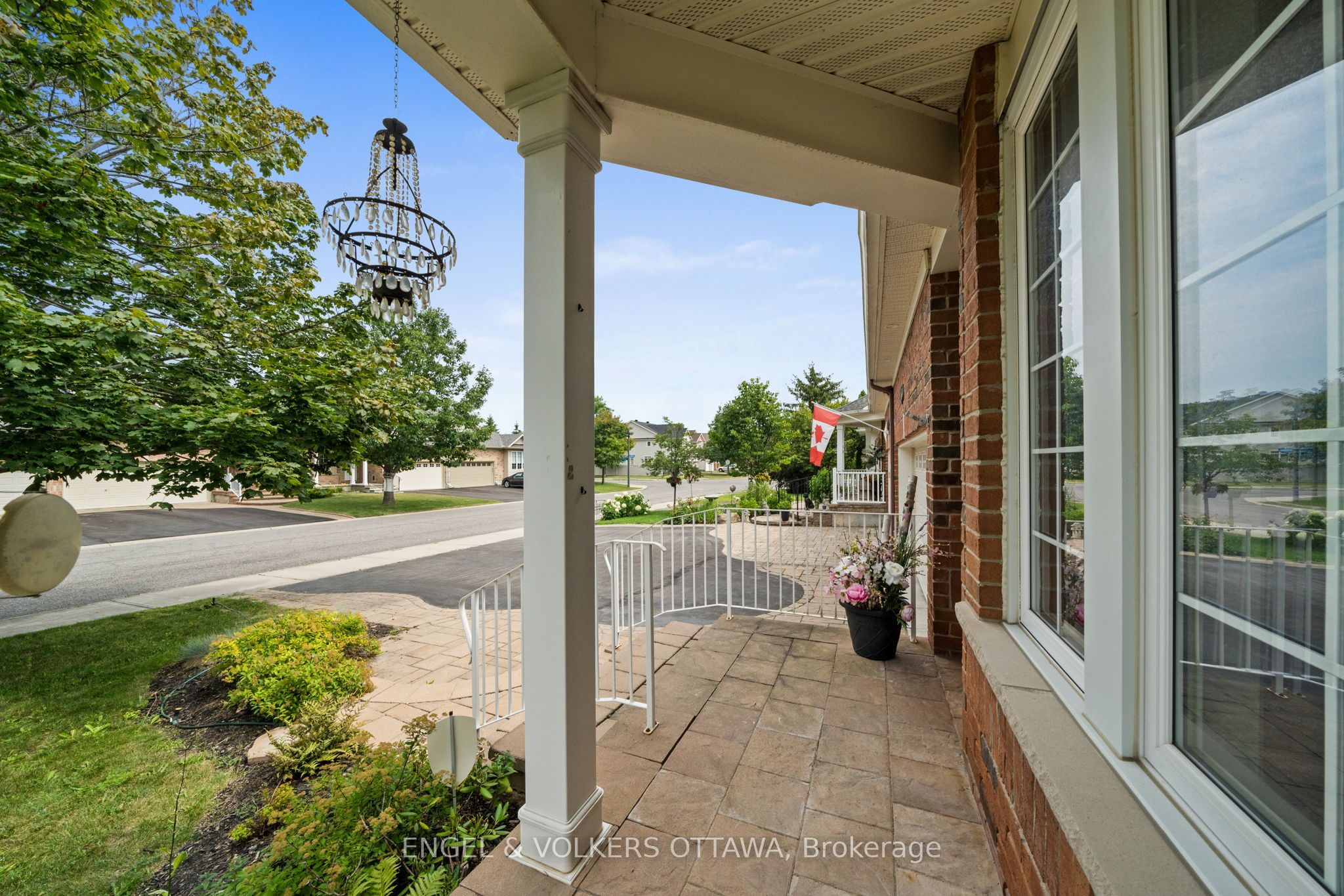 205 Cairnsmore Circle Property Photo 2