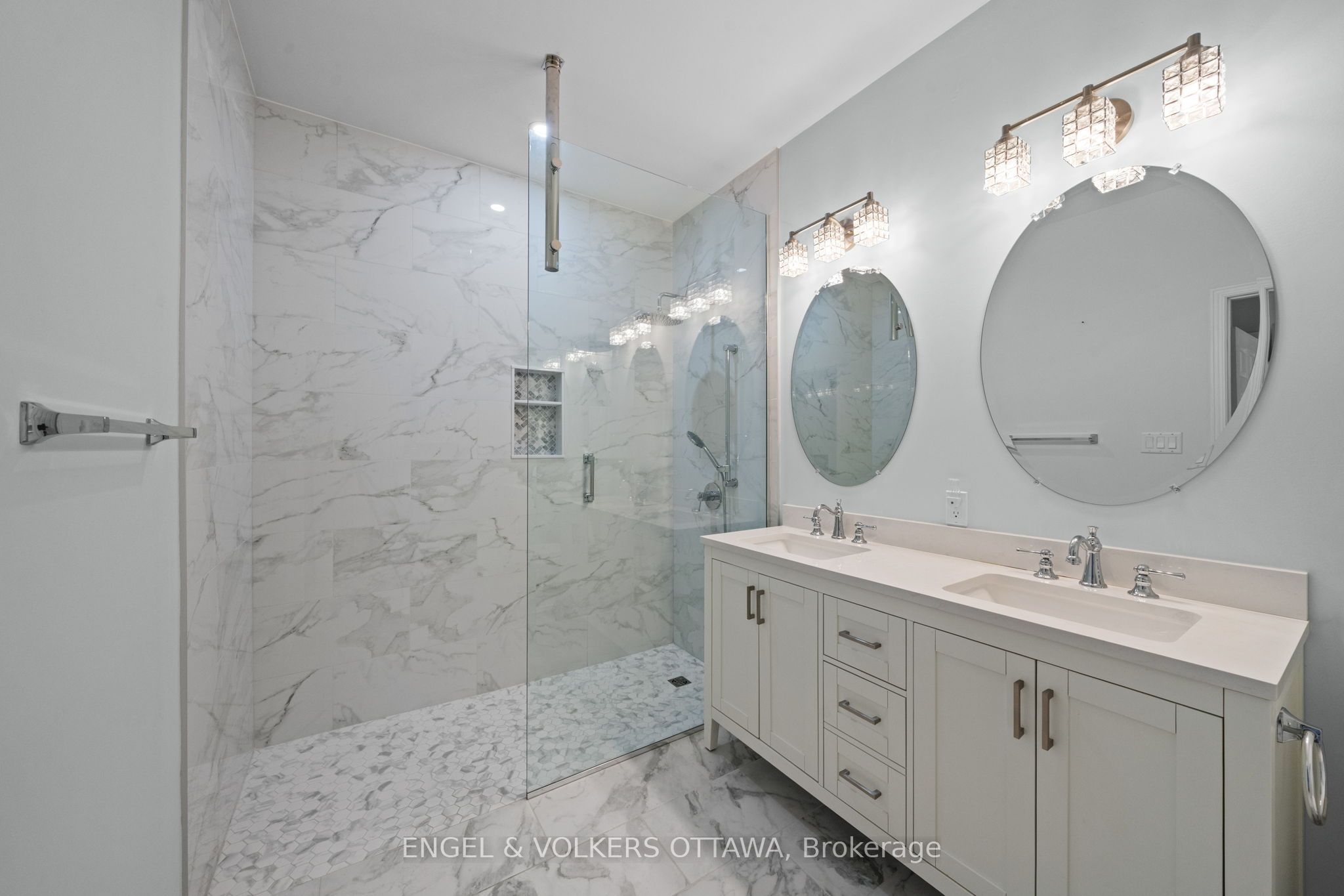 205 Cairnsmore Circle Property Photo 14