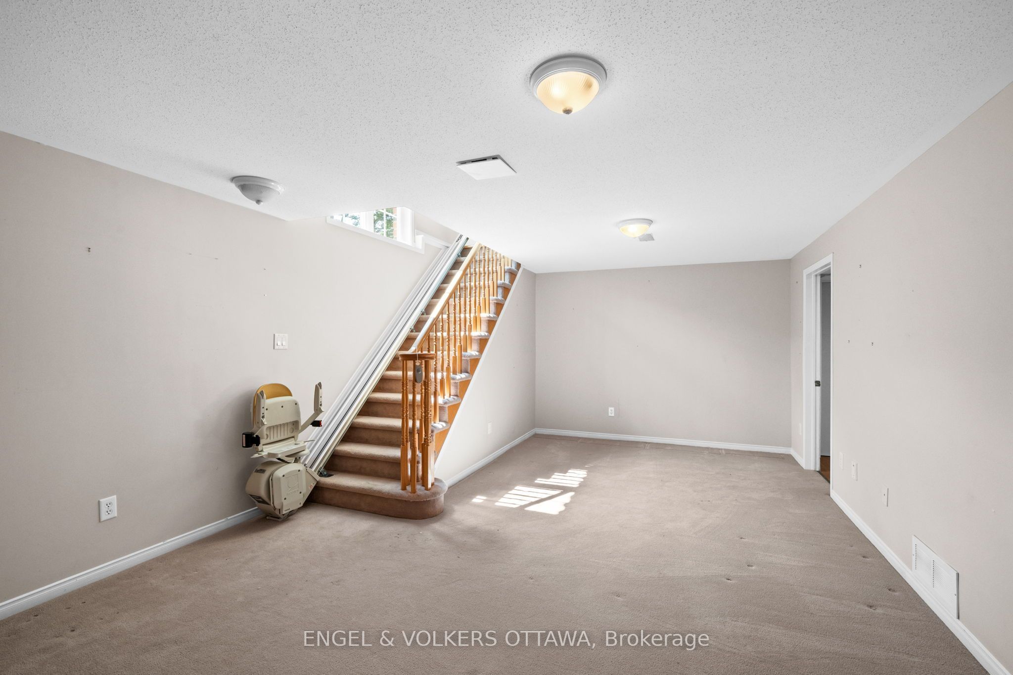 205 Cairnsmore Circle Property Photo 17