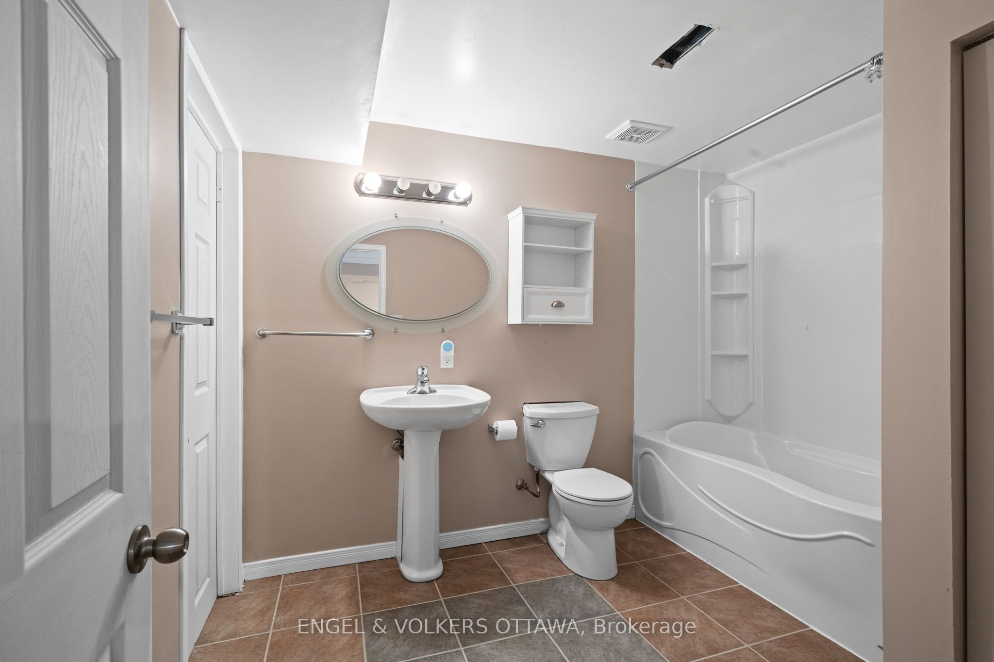 205 Cairnsmore Circle Property Photo 22