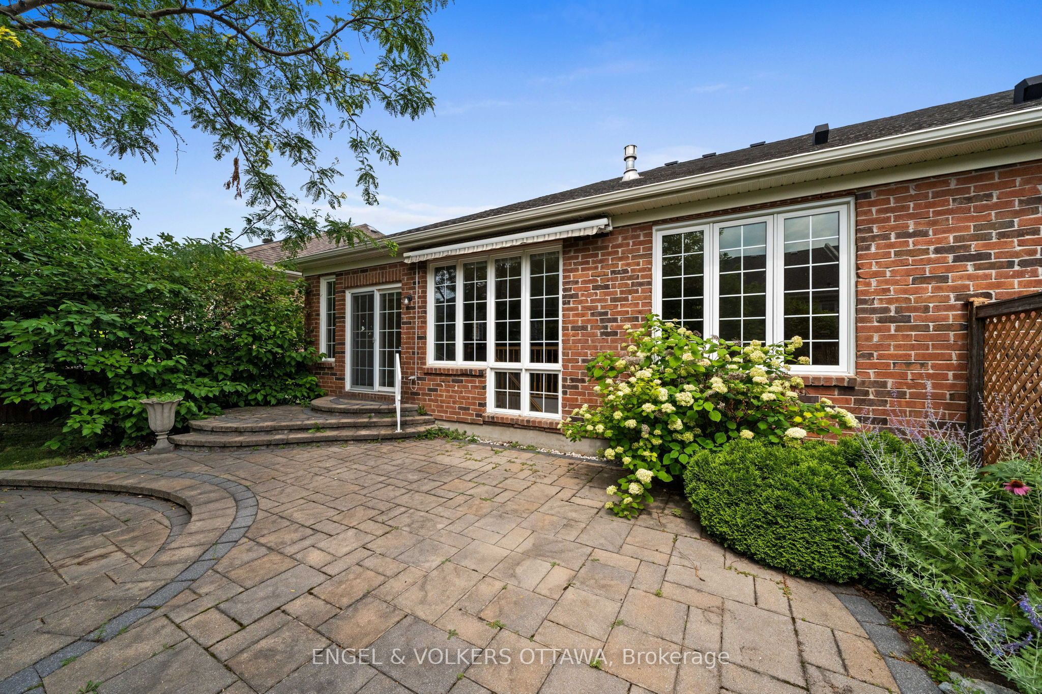 205 Cairnsmore Circle Property Photo 23