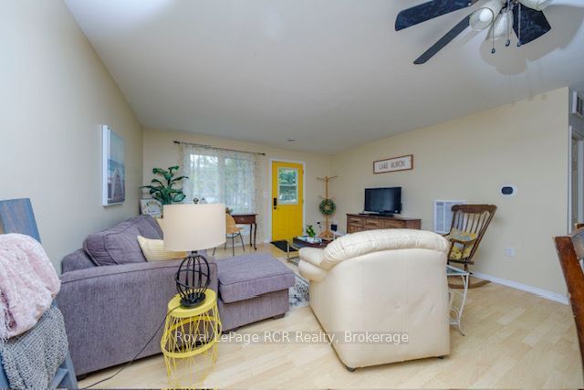 107 Seneca Street Property Photo 6