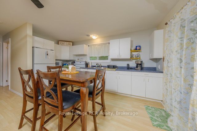 107 Seneca Street Property Photo 7