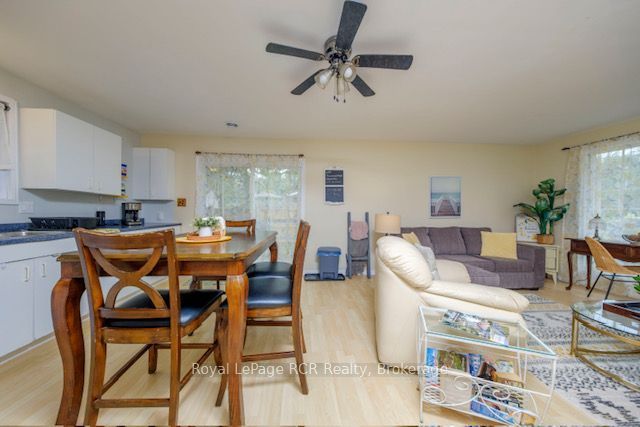 107 Seneca Street Property Photo 8