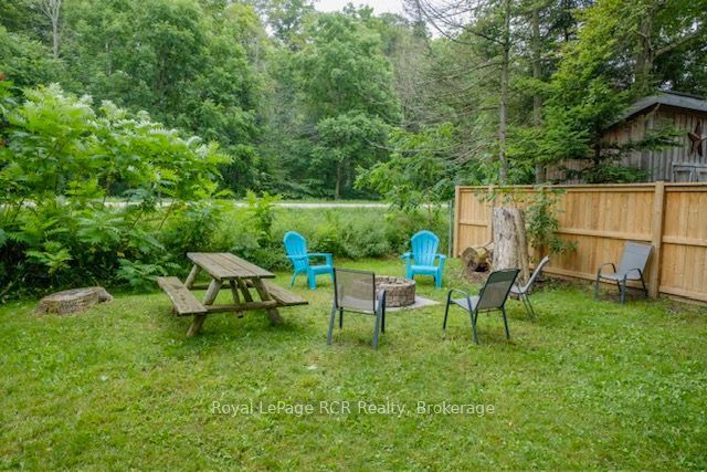107 Seneca Street Property Photo 12