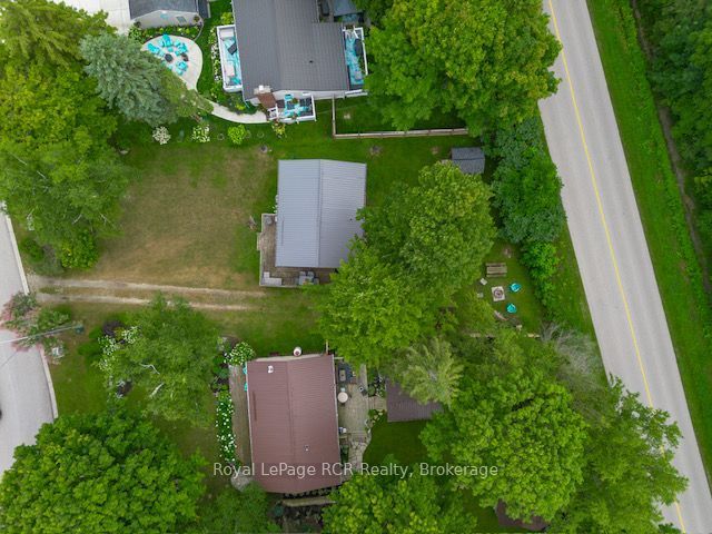 107 Seneca Street Property Photo 13