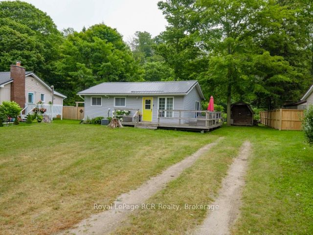 107 Seneca Street Property Photo 16