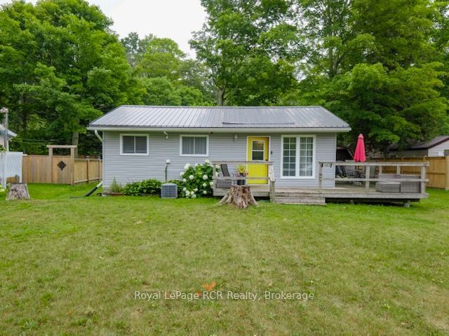 107 Seneca Street Property Photo 17