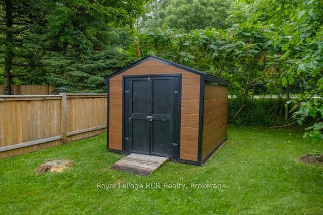 107 Seneca Street Property Photo 20
