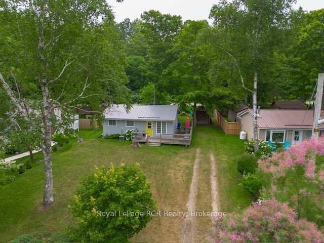 107 Seneca Street Property Photo 21