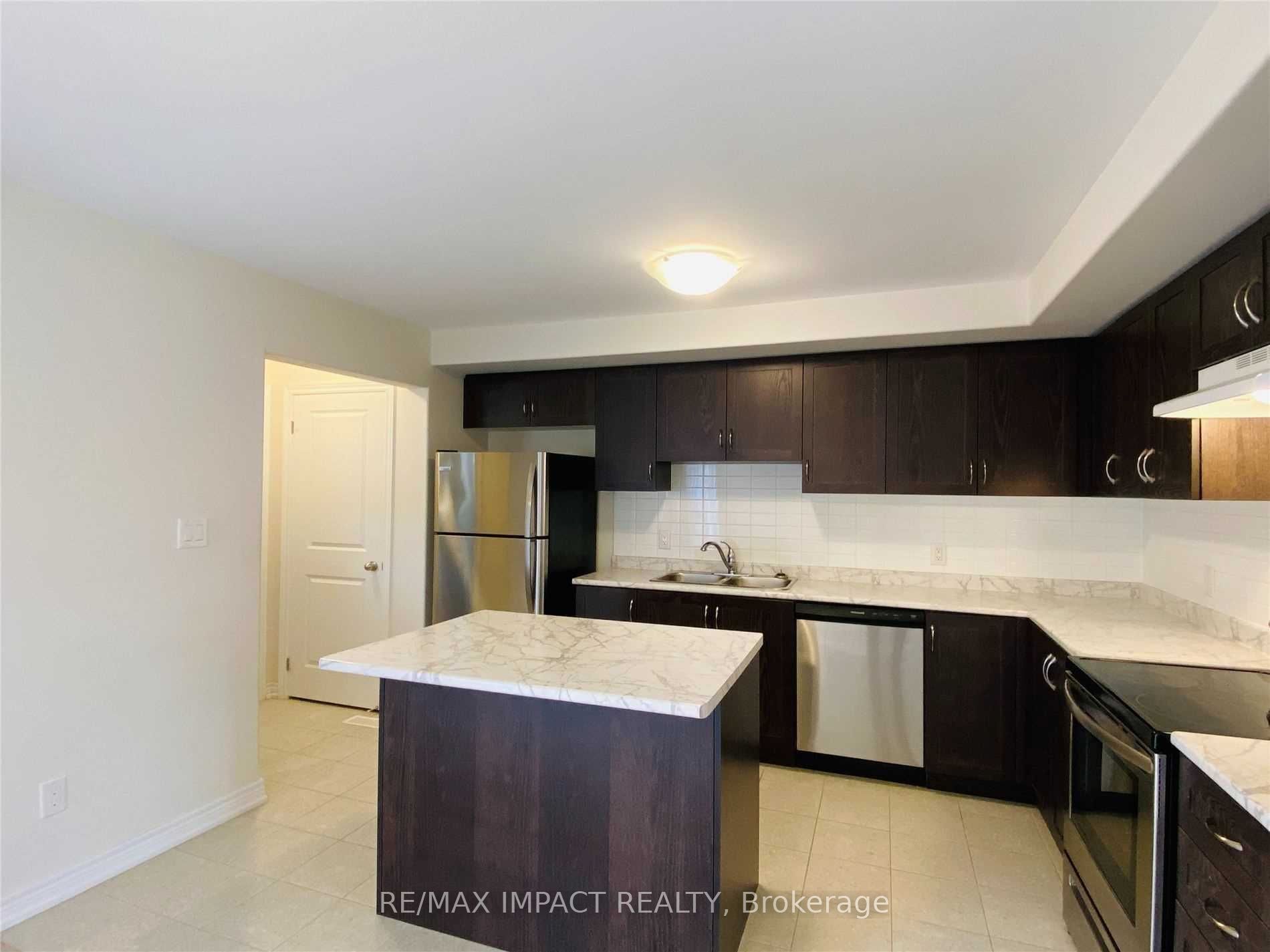 867 Broadway Boulevard Property Photo 7