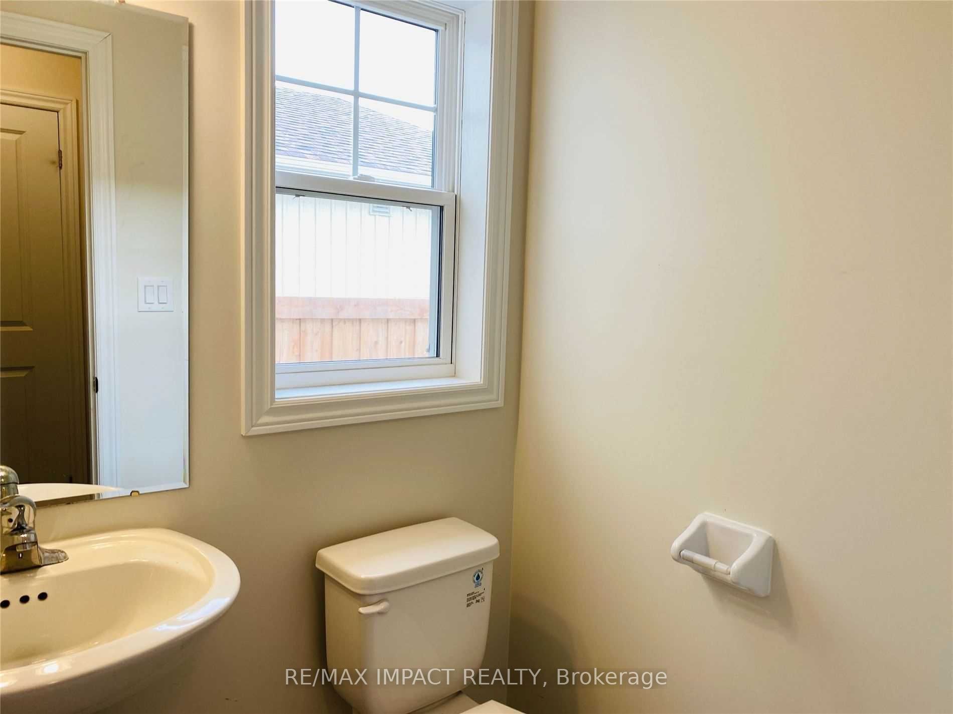 867 Broadway Boulevard Property Photo 8