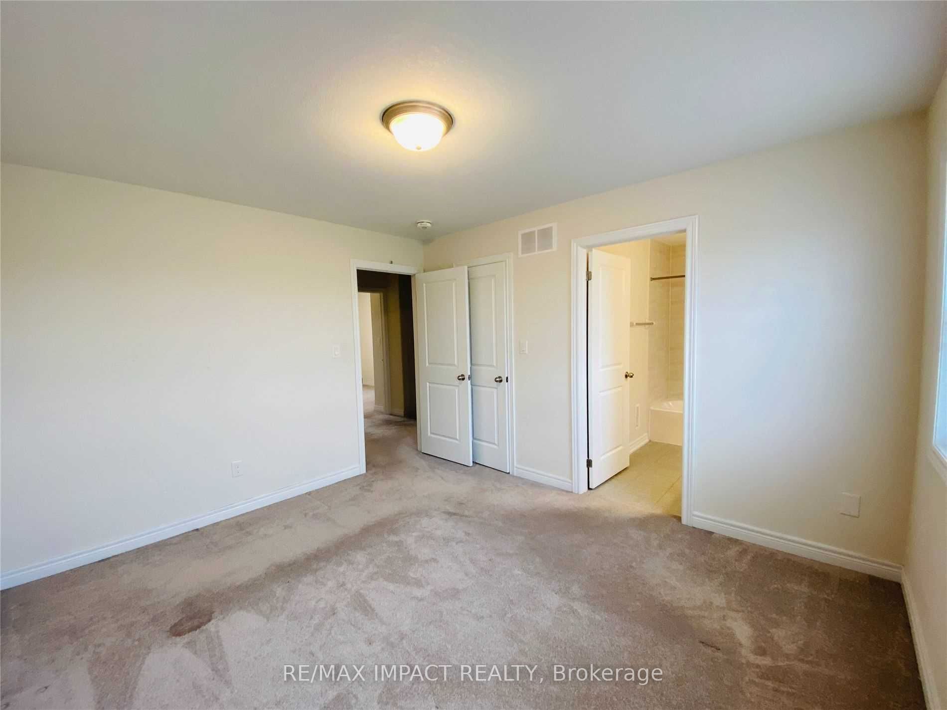 867 Broadway Boulevard Property Photo 12