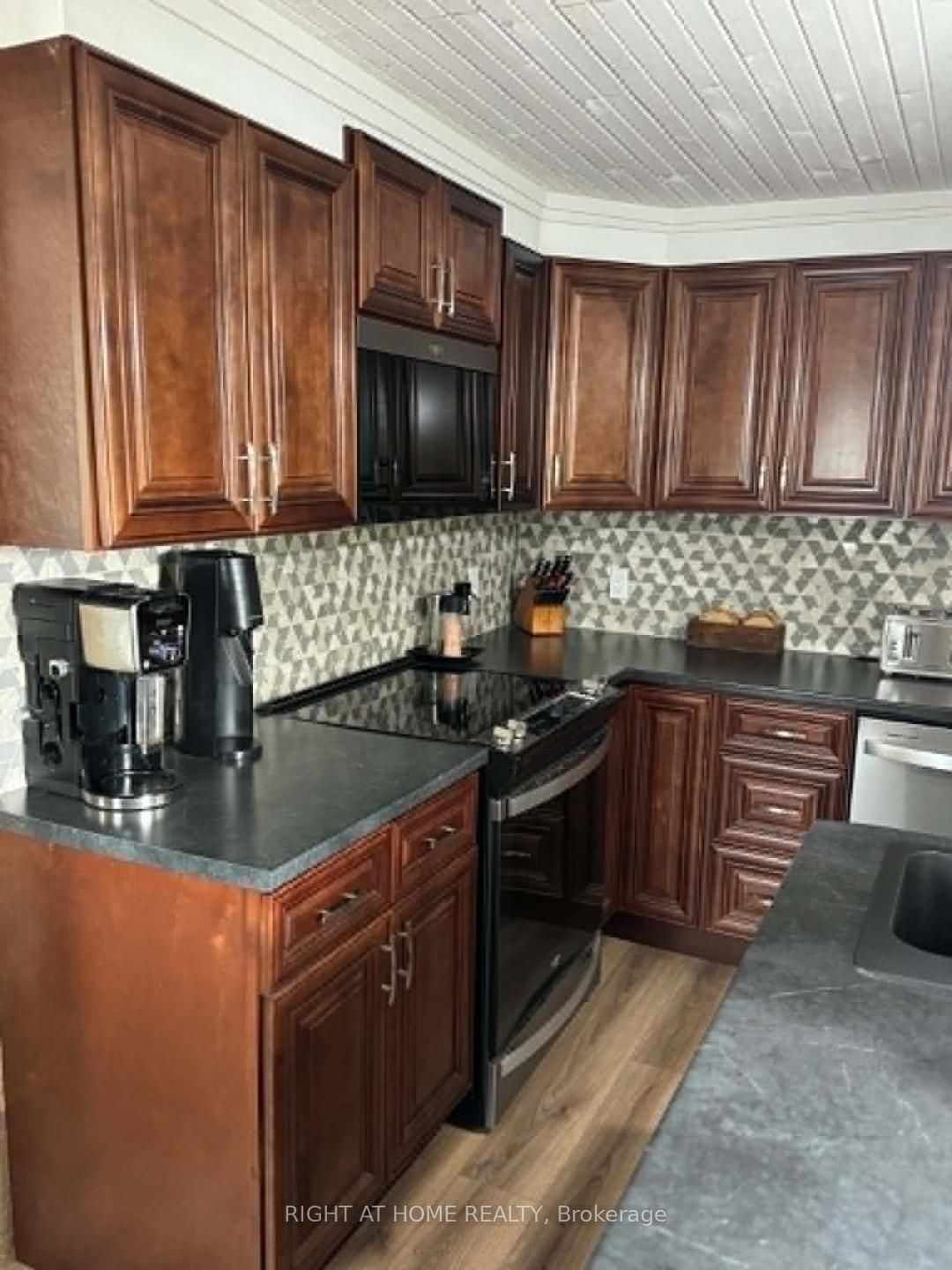 10570 Highway 64 S Property Photo 12