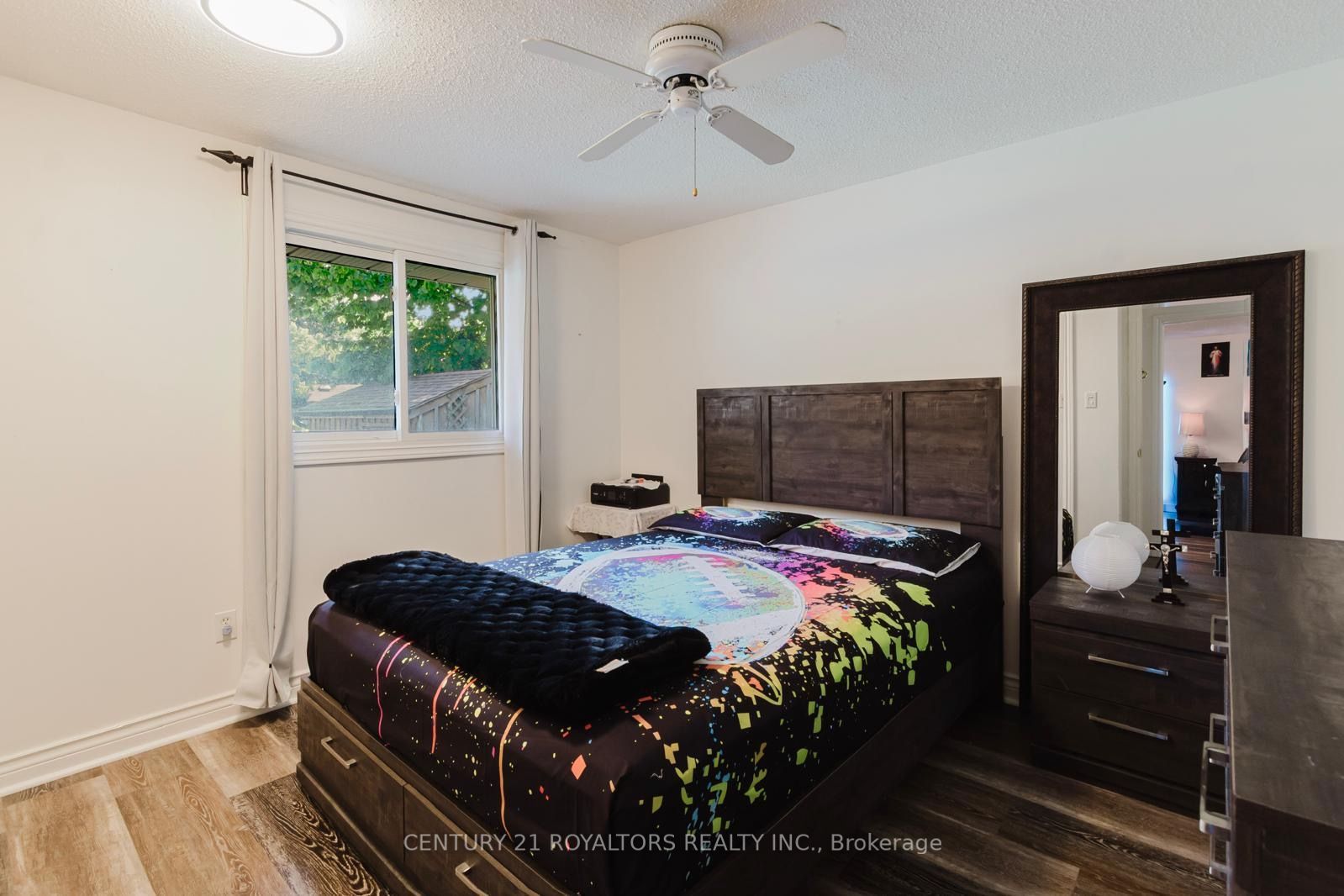 674 Chiddington Avenue Property Photo 15