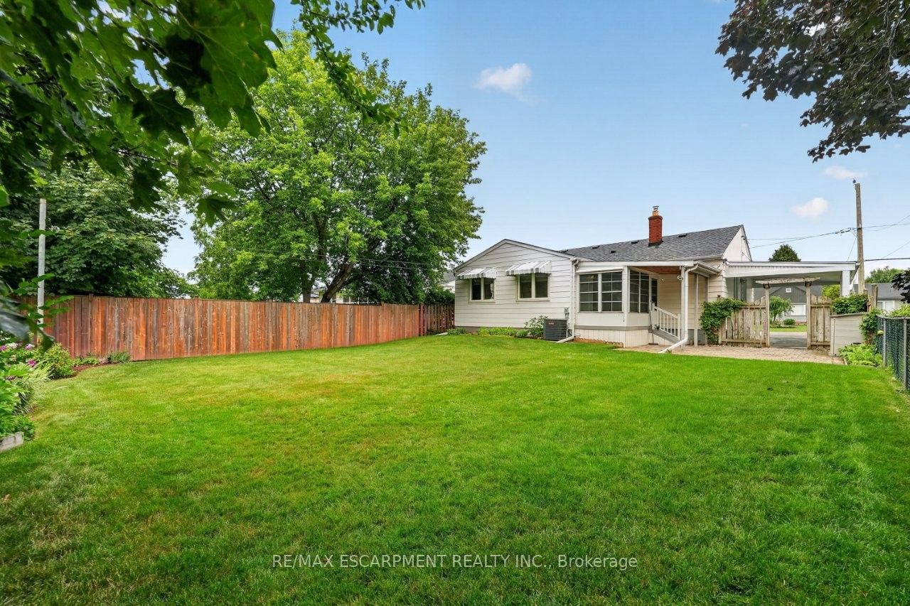 23 Lakeview Avenue Property Photo 29