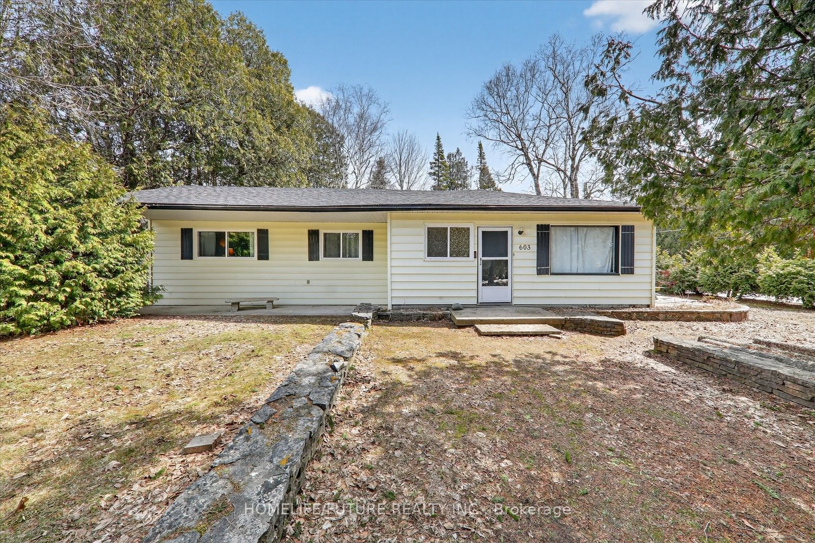 603 Third Avenue N Property Photo 2