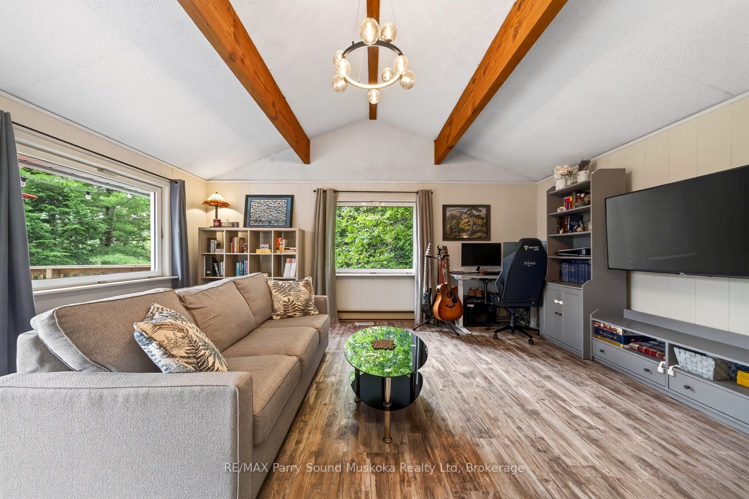 3 Ridgeway Drive Property Photo 17