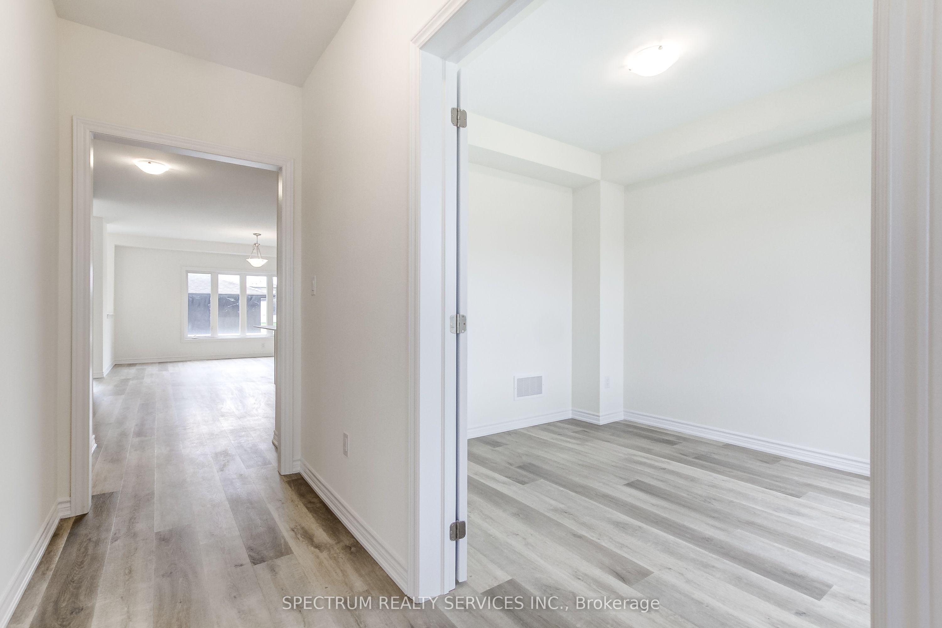 27 Strickland Avenue Property Photo 10