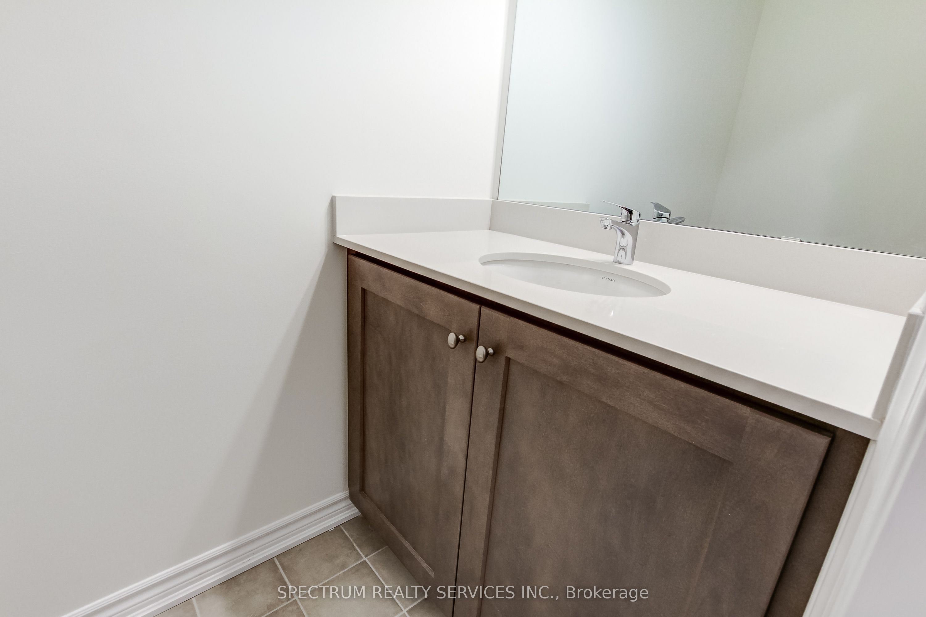 27 Strickland Avenue Property Photo 14