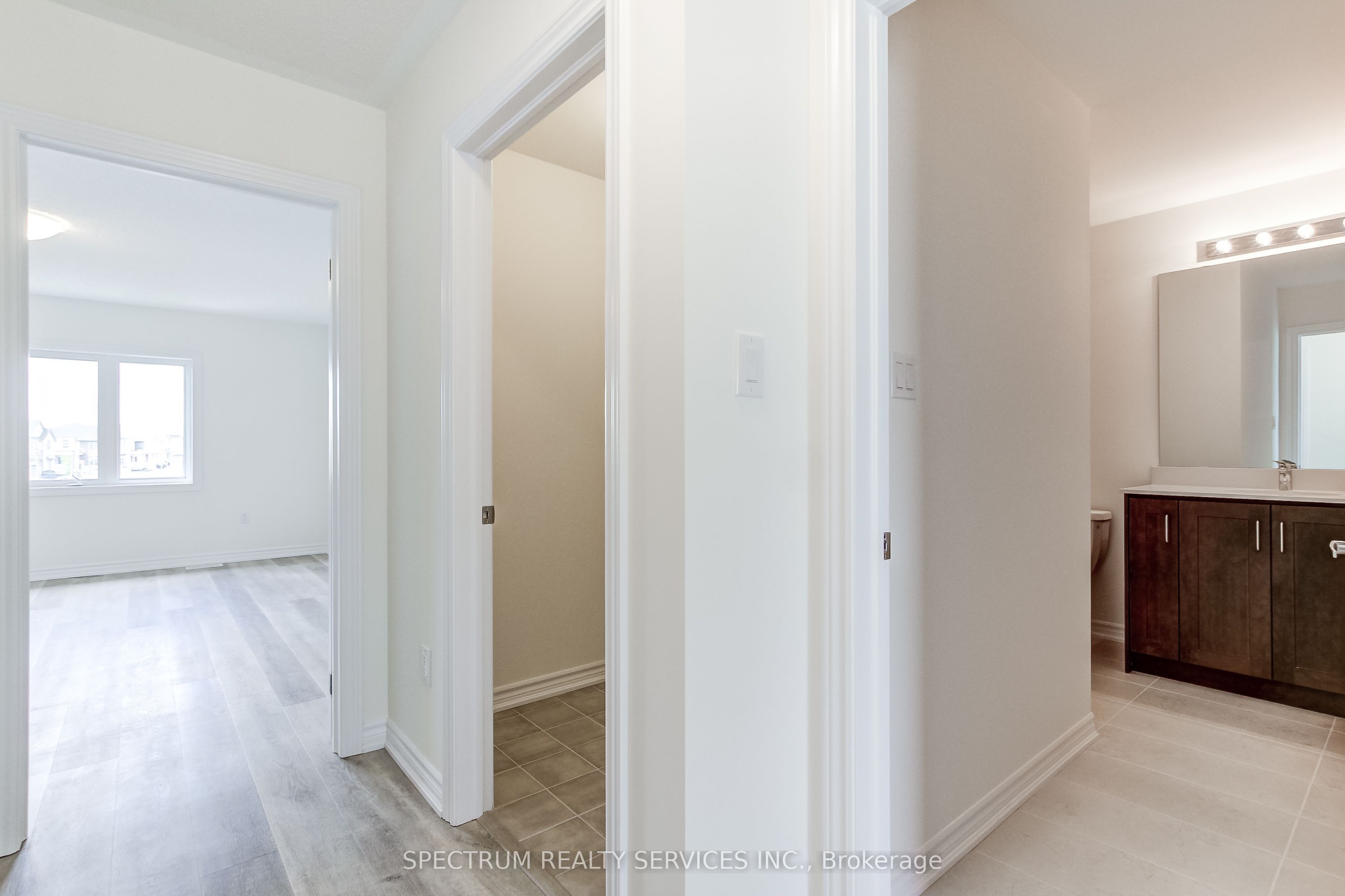 27 Strickland Avenue Property Photo 38