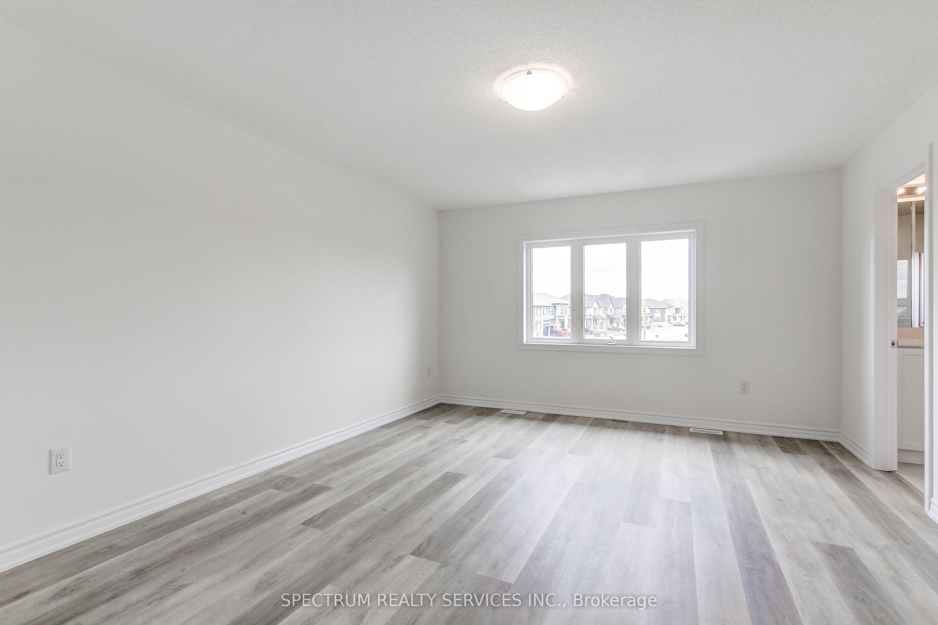27 Strickland Avenue Property Photo 41