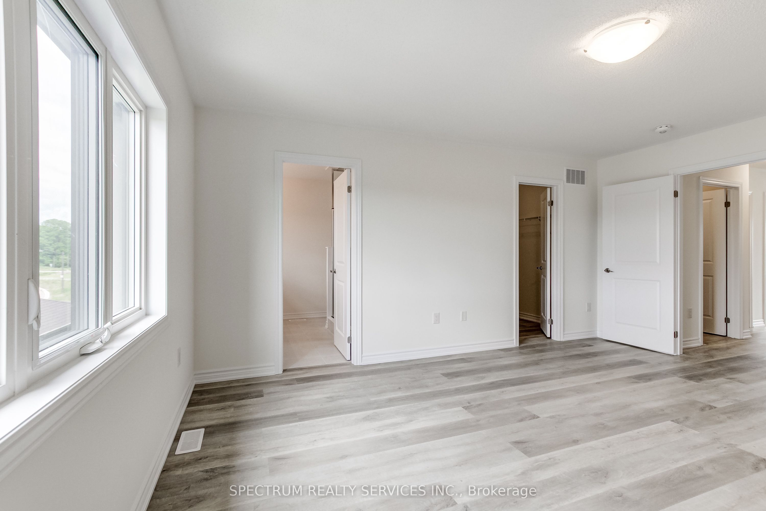 27 Strickland Avenue Property Photo 42