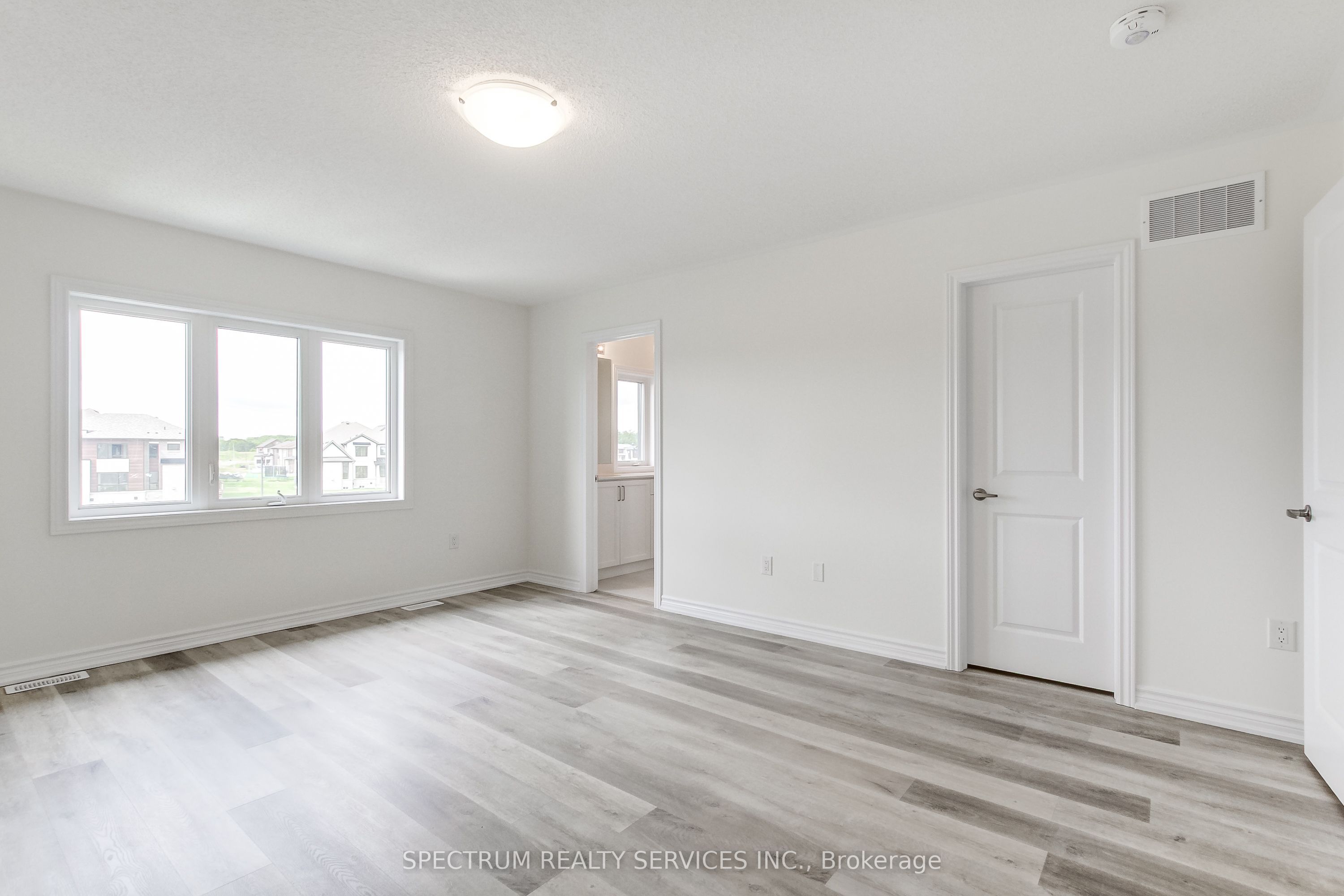 27 Strickland Avenue Property Photo 43