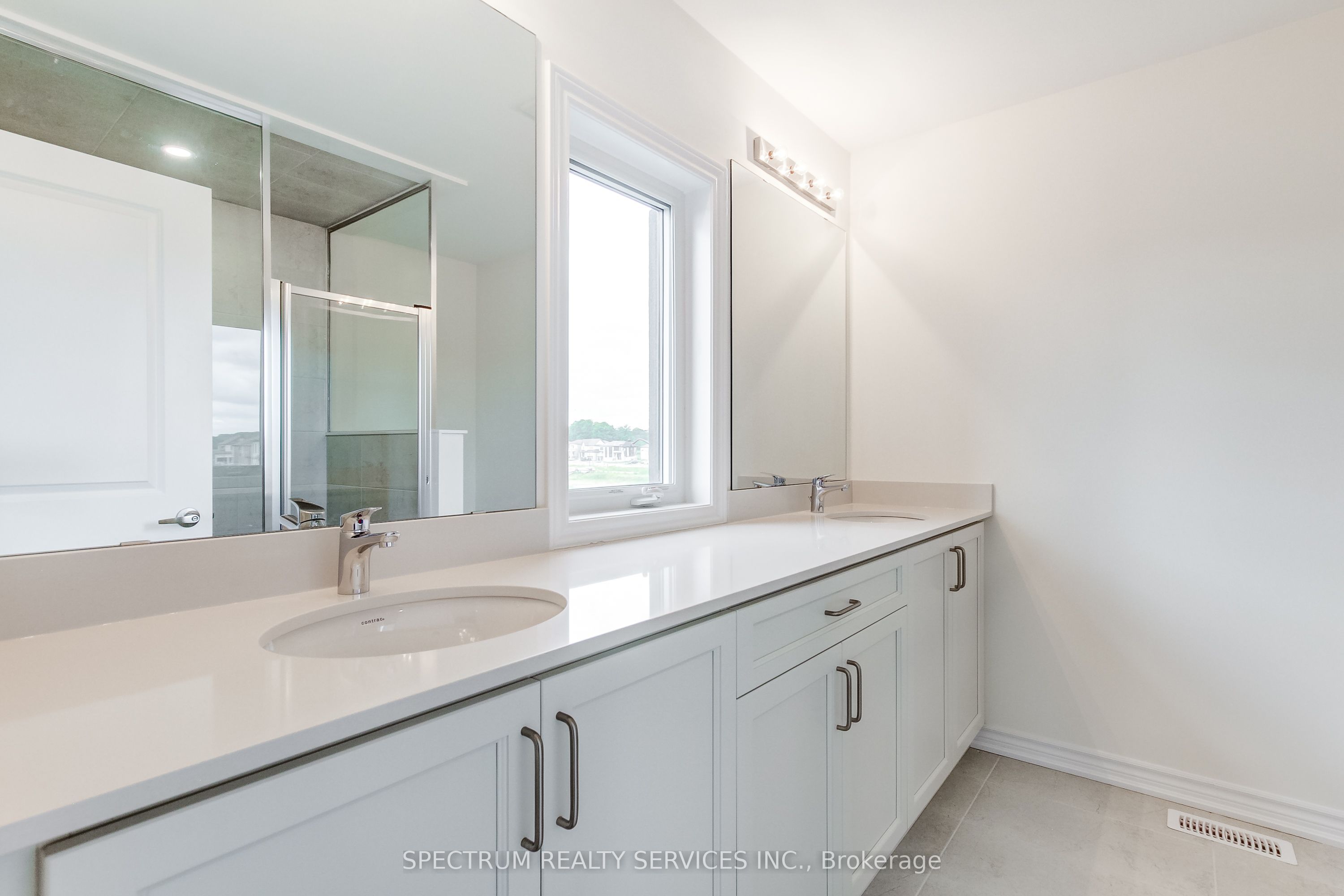 27 Strickland Avenue Property Photo 45