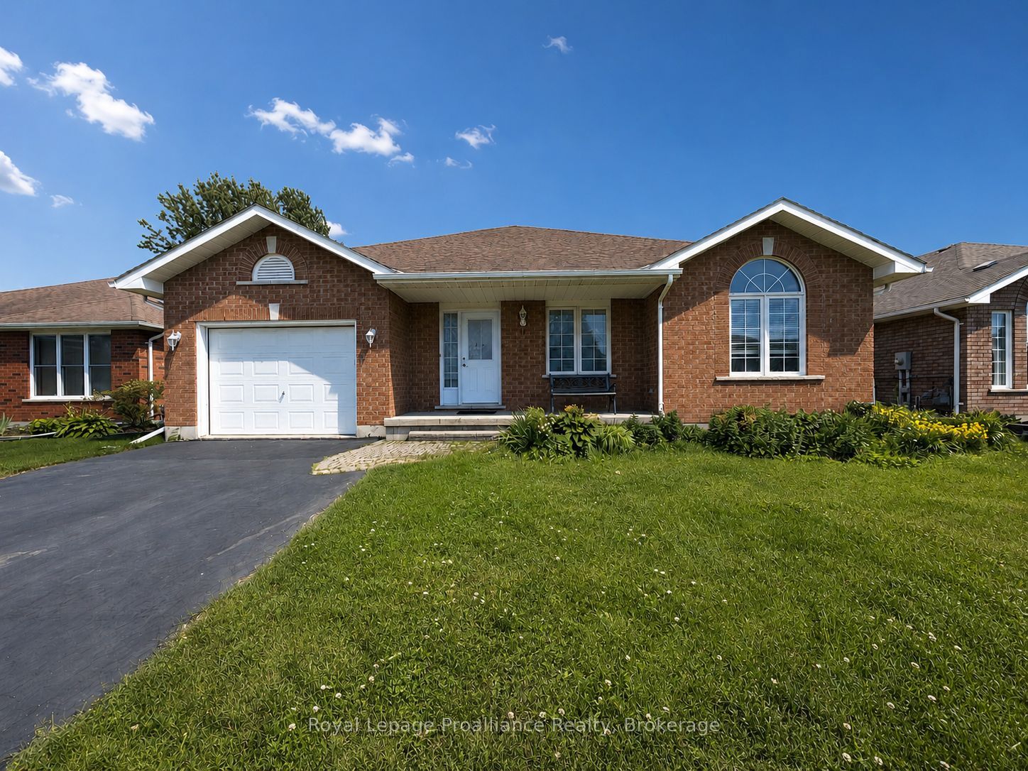 17 Sumac Terrace Property Photo 1