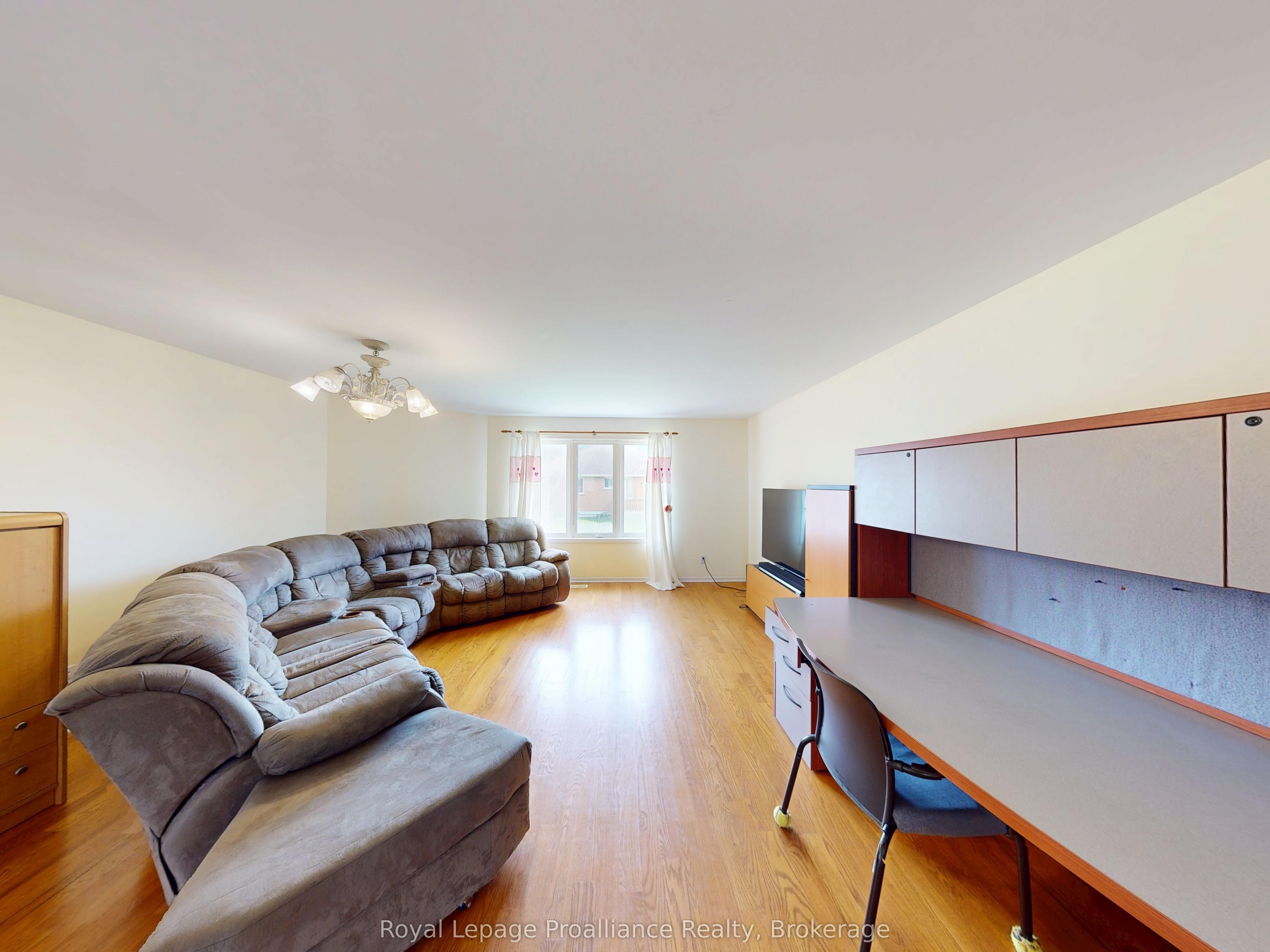 17 Sumac Terrace Property Photo 3