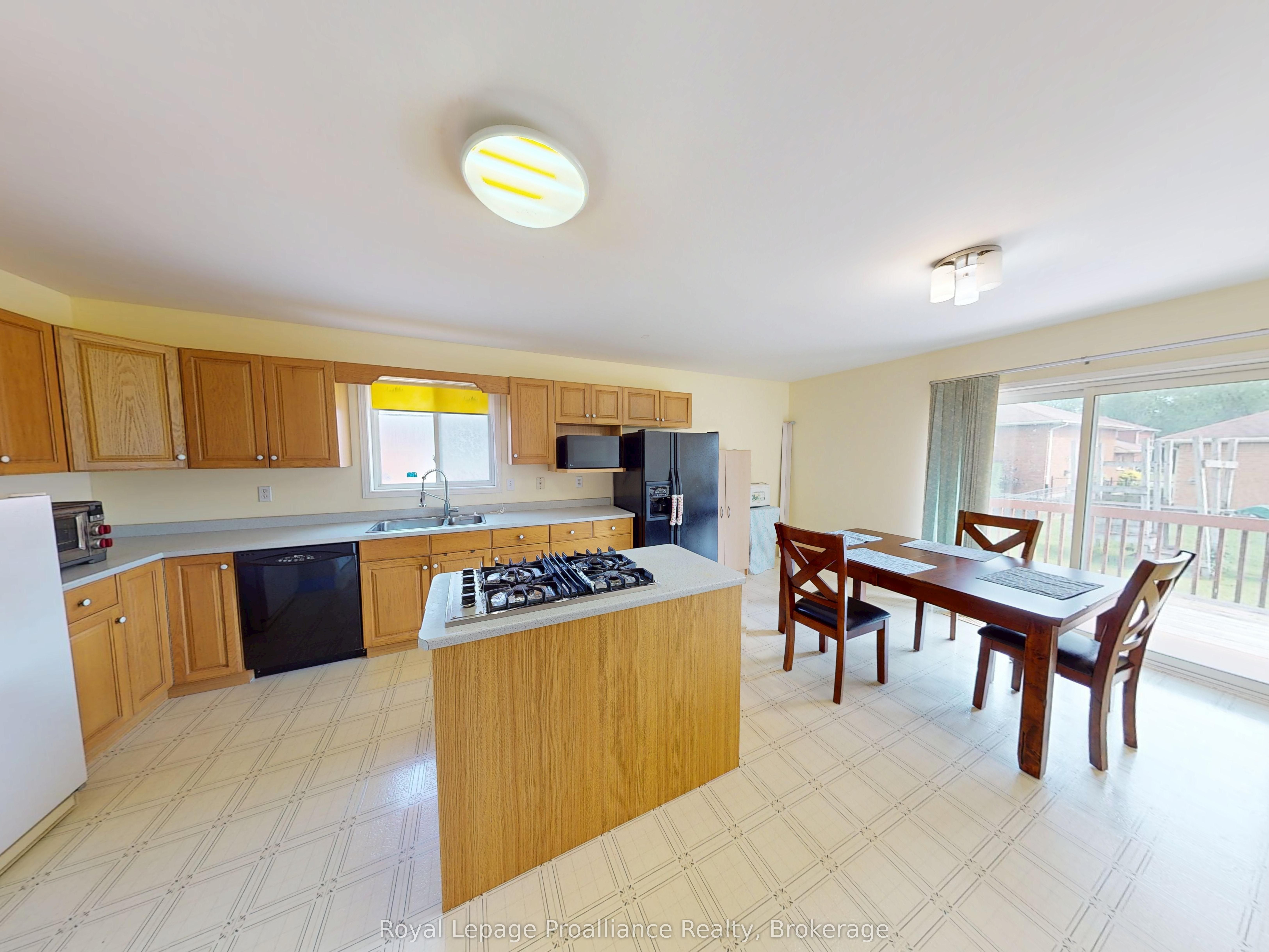 17 Sumac Terrace Property Photo 5