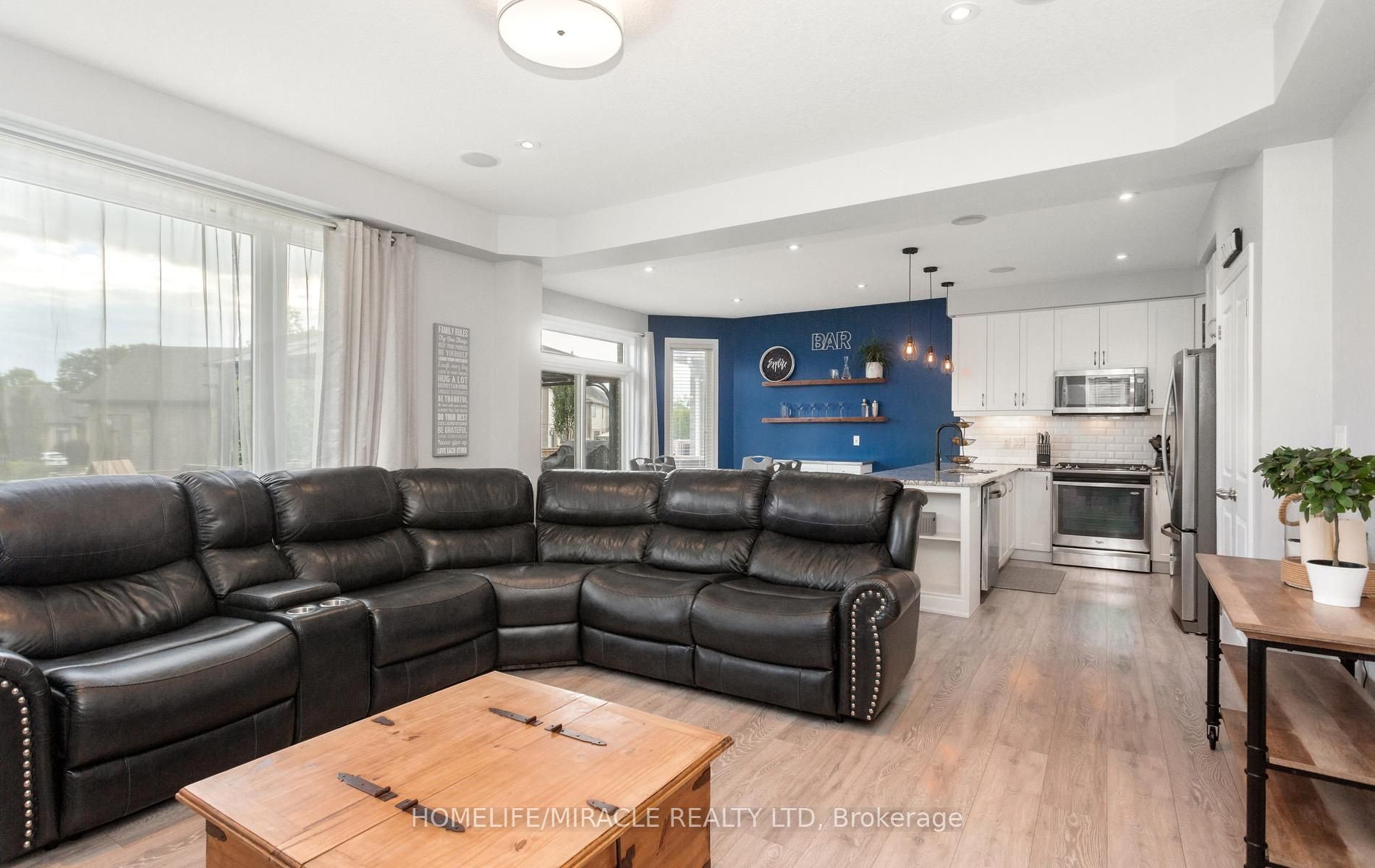 498 Fairway Road Property Photo 12