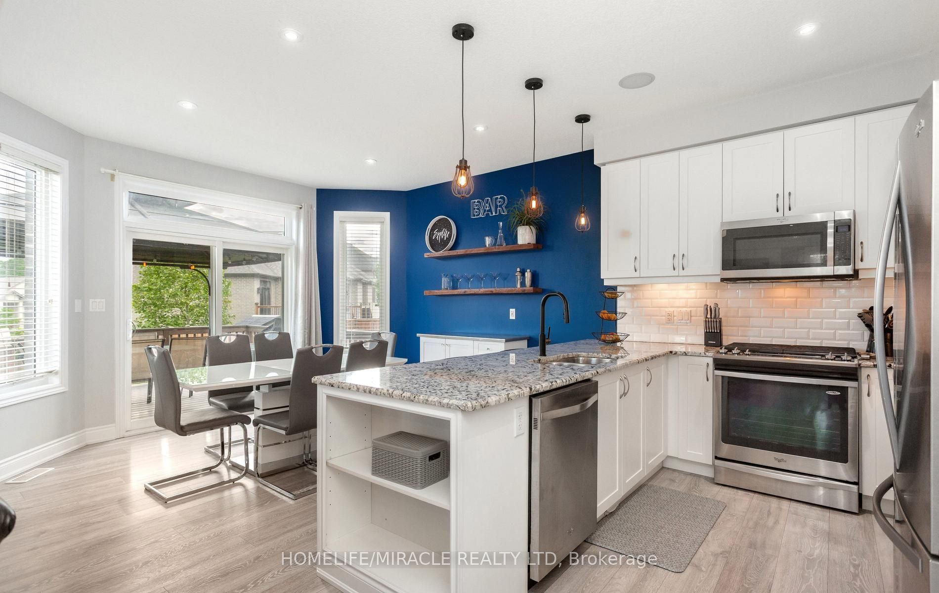498 Fairway Road Property Photo 13