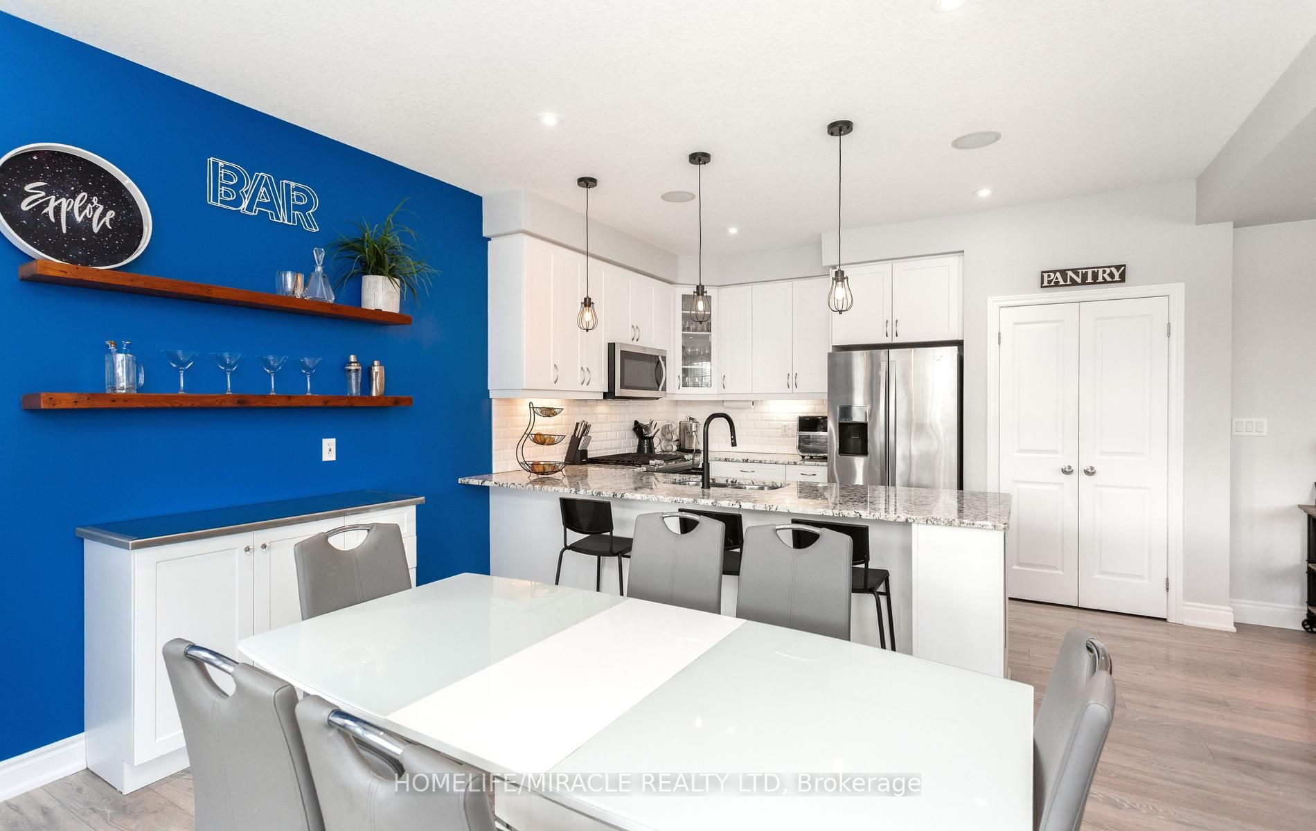498 Fairway Road Property Photo 14