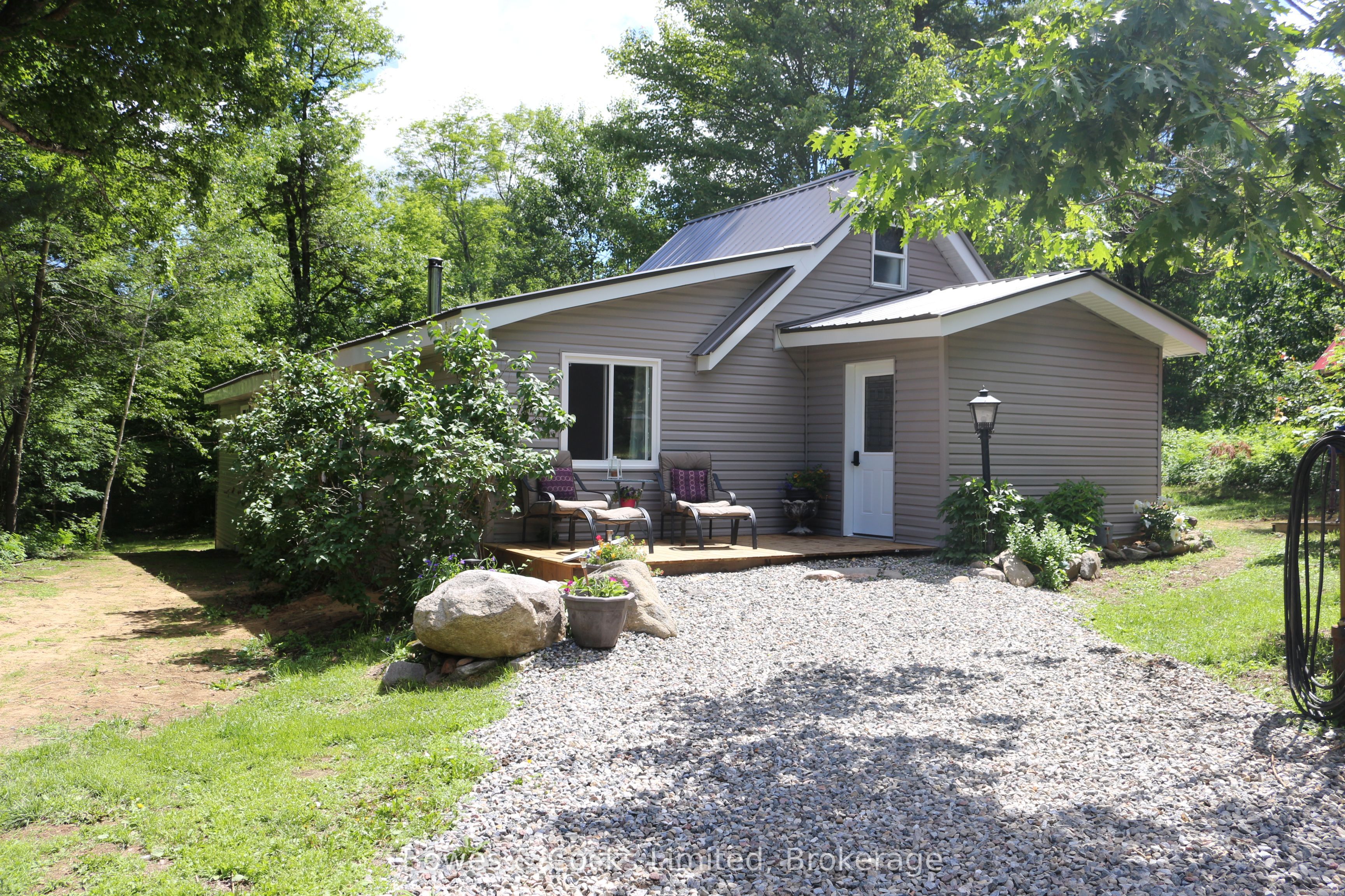 1849 Bordenwood Road Property Photo 1