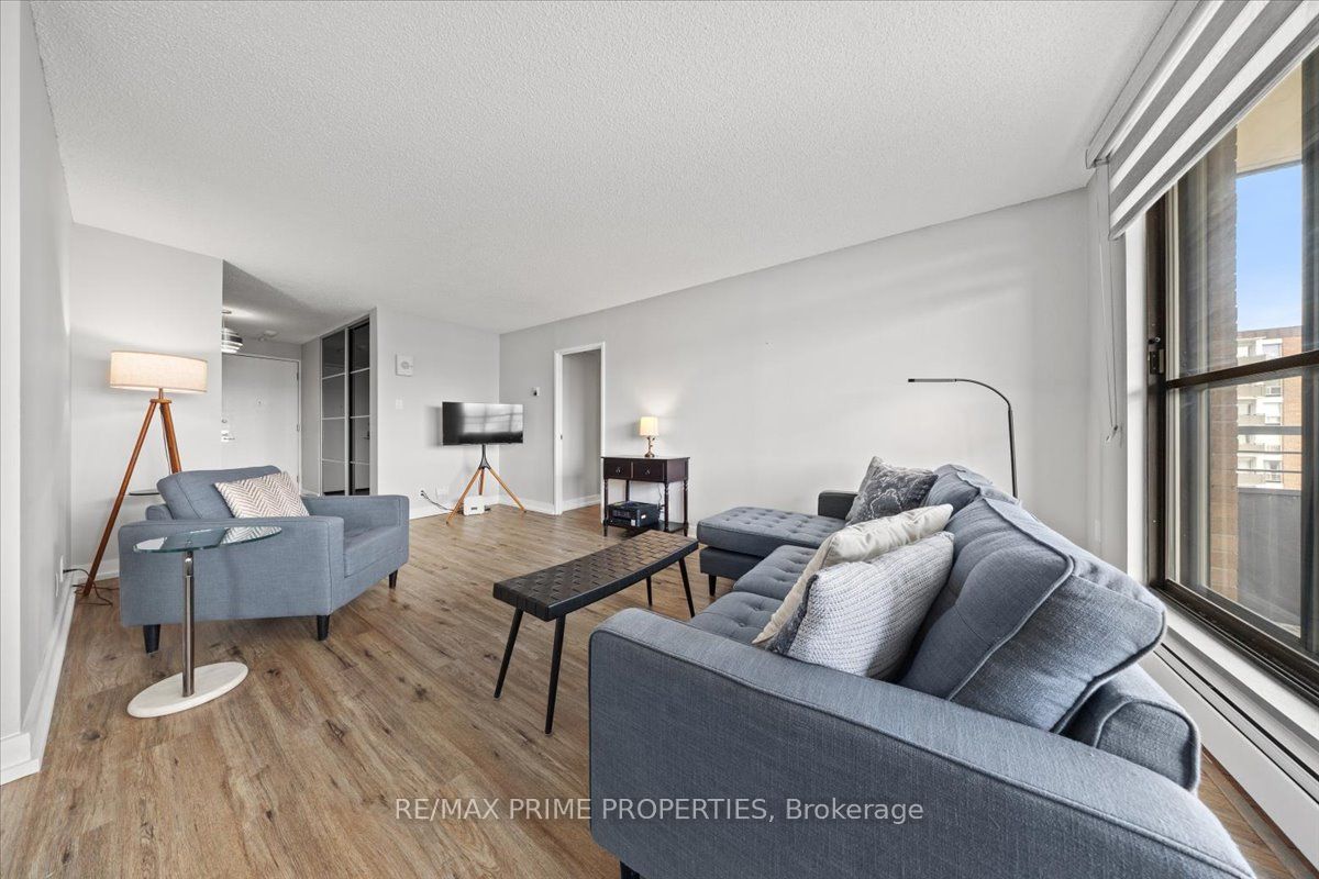 505 St Laurent Boulevard 804 Property Photo 15