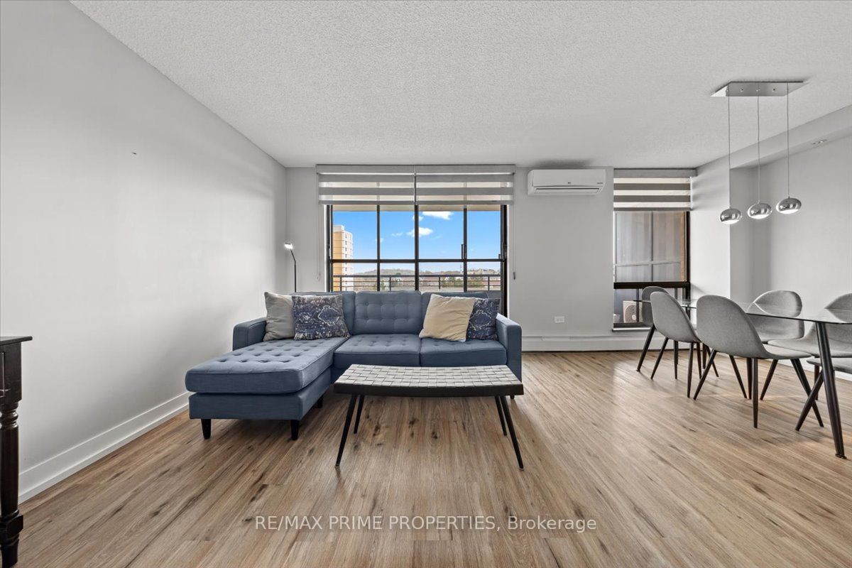 505 St Laurent Boulevard 804 Property Photo 17