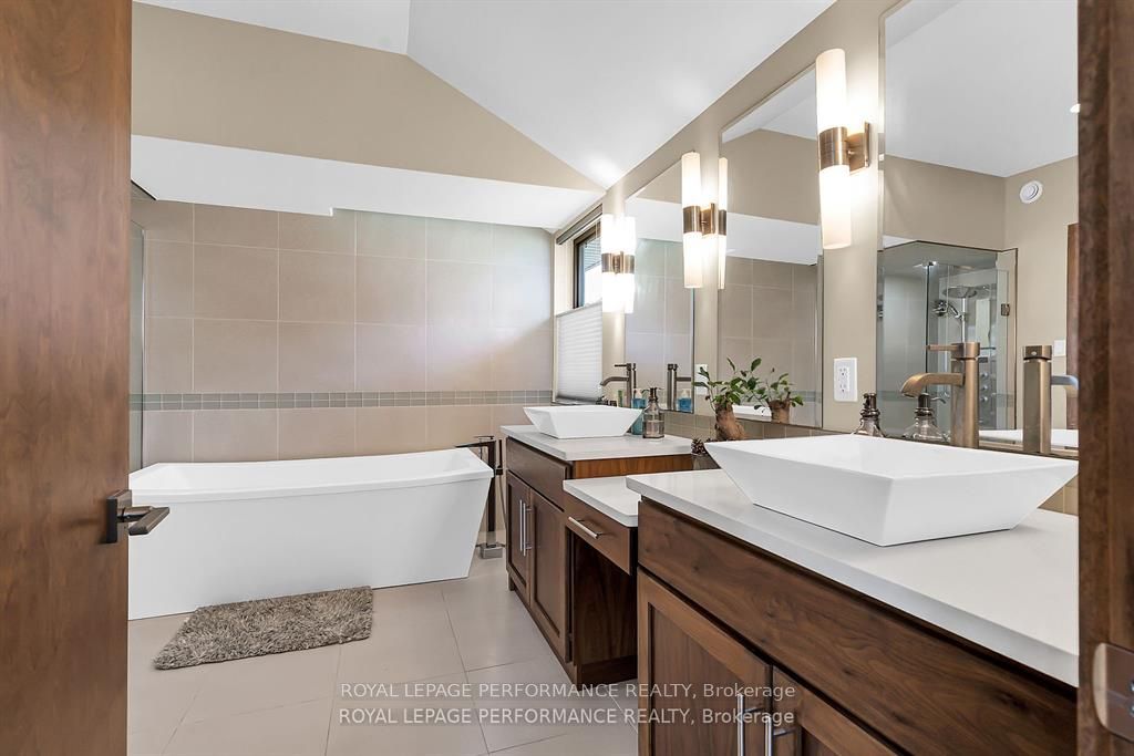 19 George Patrick Drive Property Photo 27