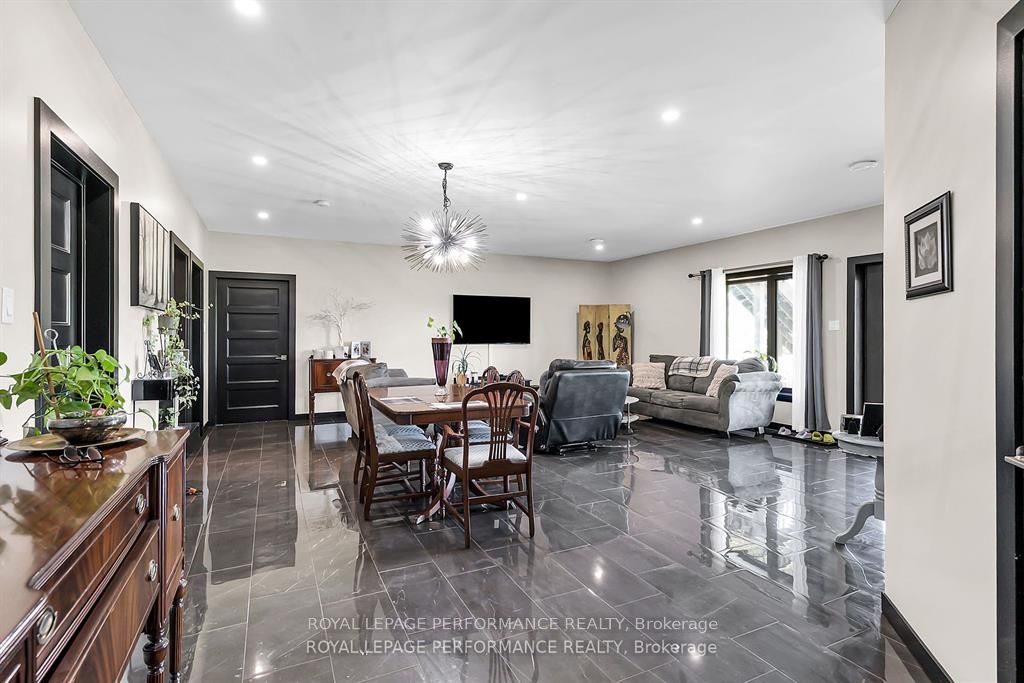 19 George Patrick Drive Property Photo 38