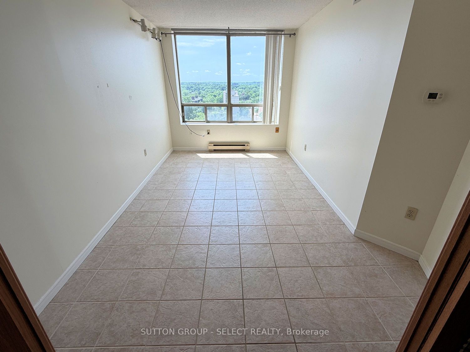 695 Richmond Street 1603 Property Photo 7