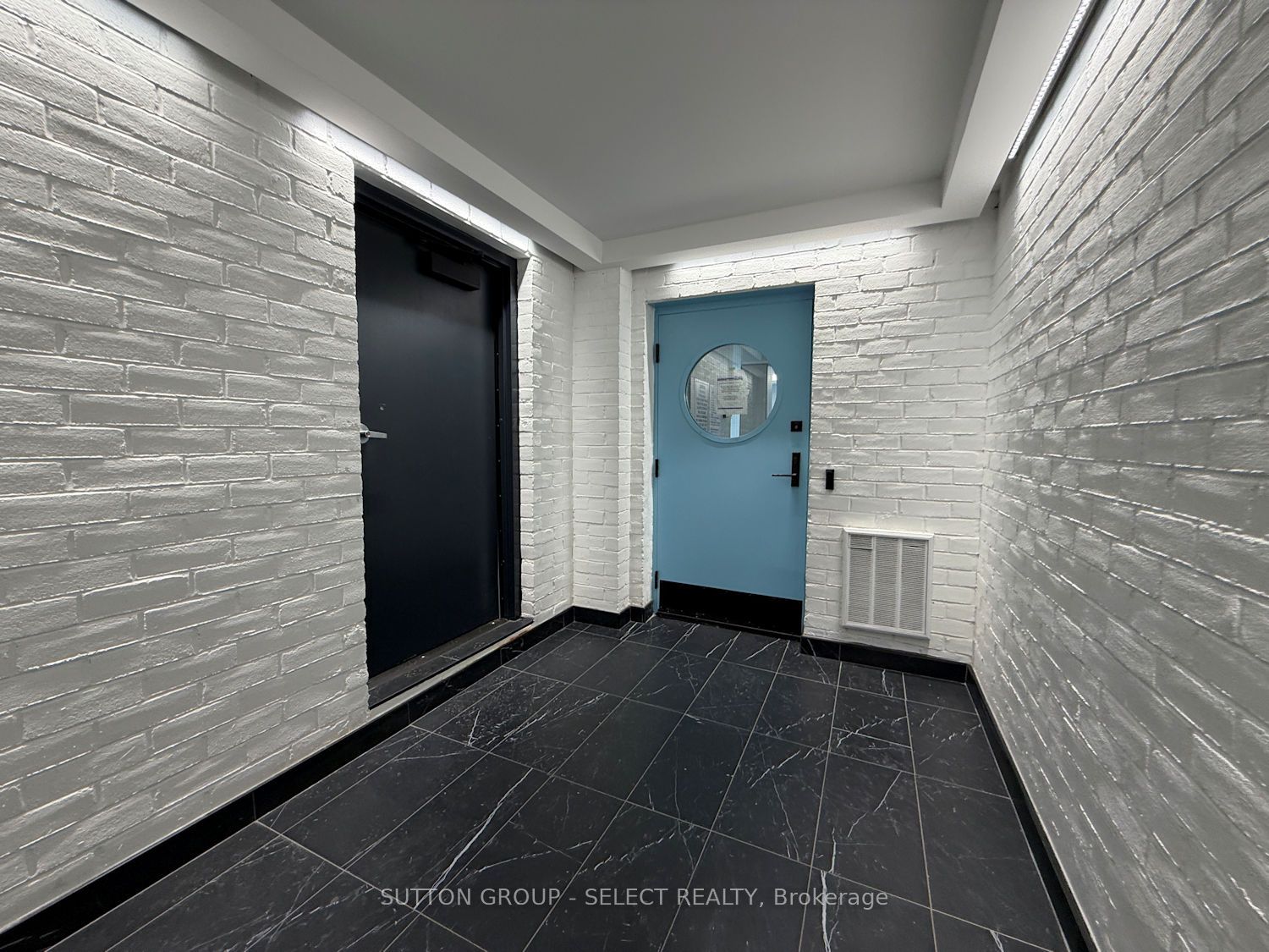 695 Richmond Street 1603 Property Photo 15