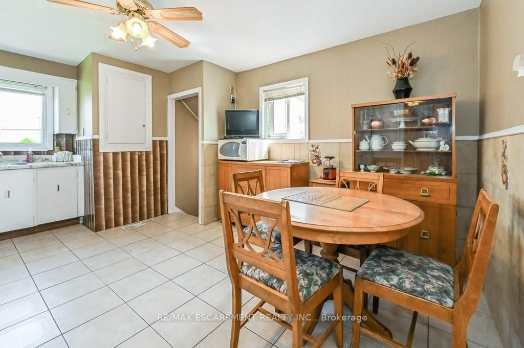 641 Limeridge Road E Property Photo 6