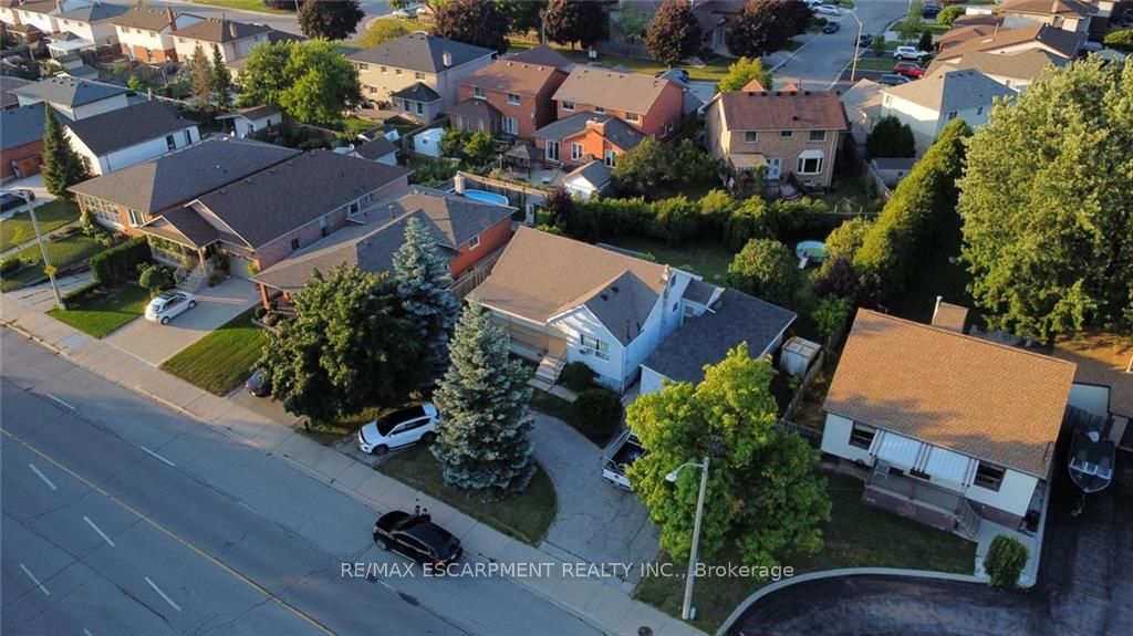 641 Limeridge Road E Property Photo 41