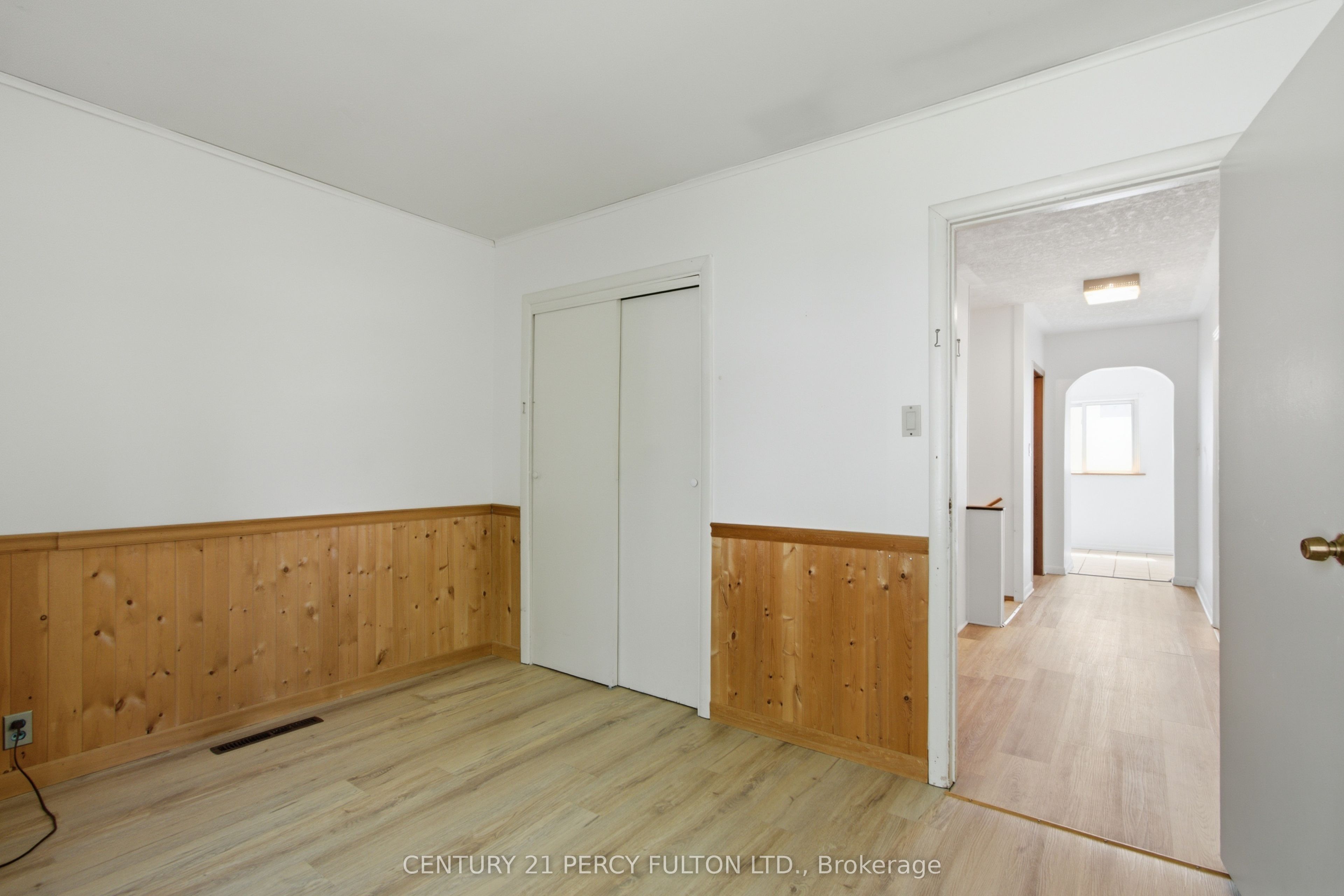 7 Valleyview Crescent Property Photo 8