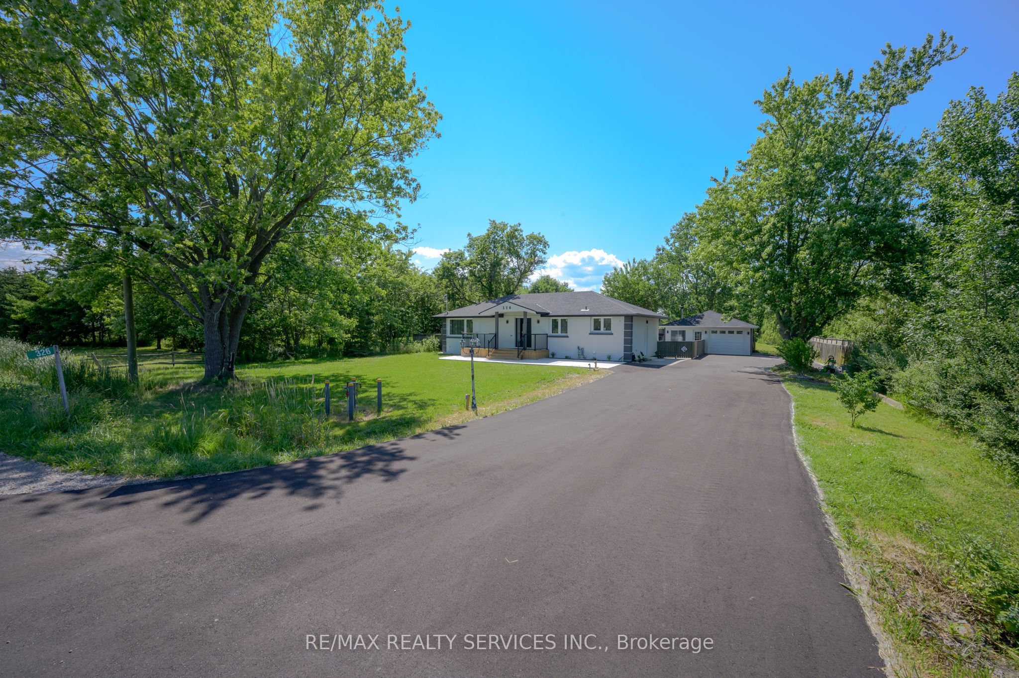 326 Mountain Road Property Photo 2
