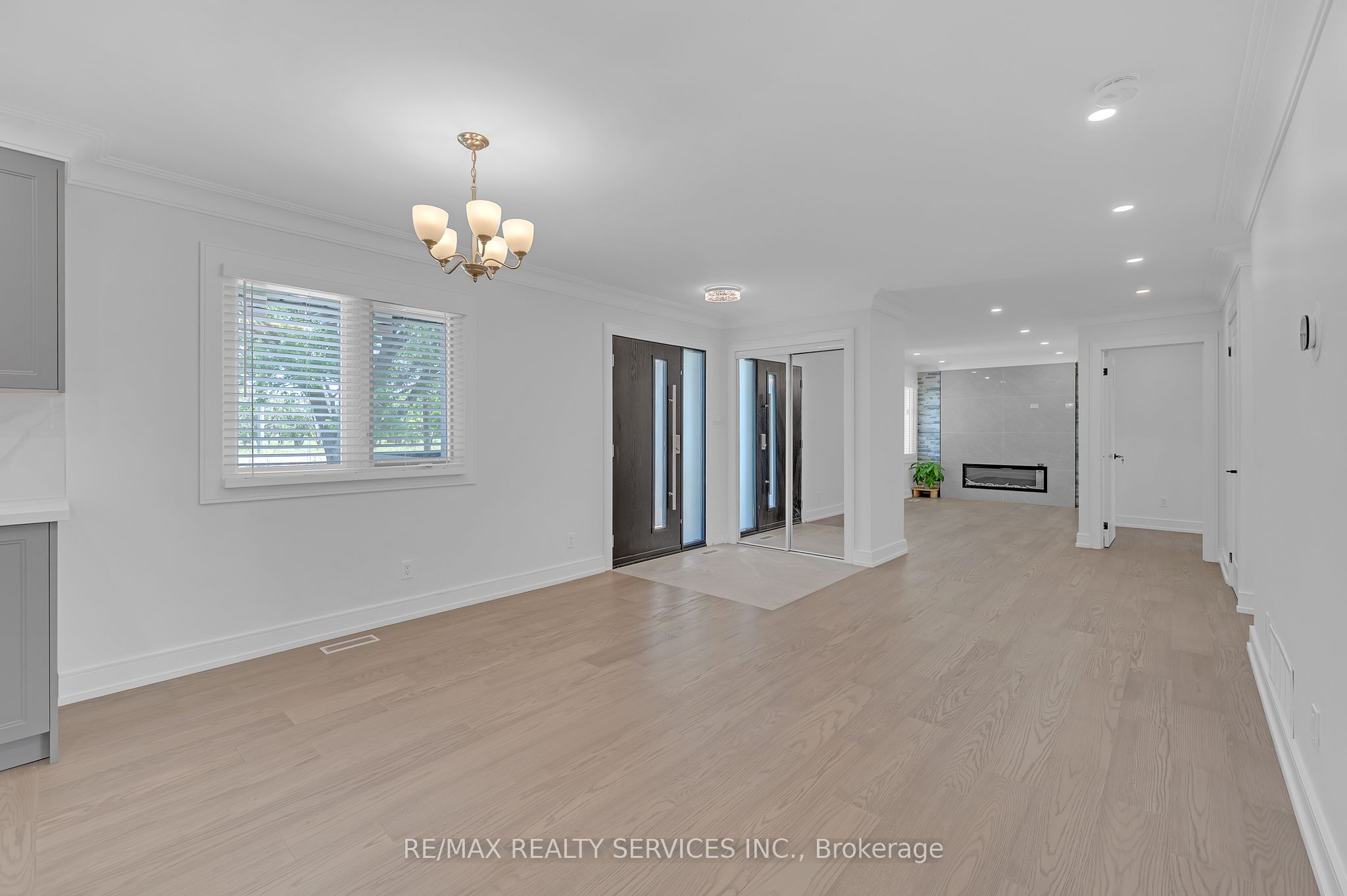 326 Mountain Road Property Photo 6