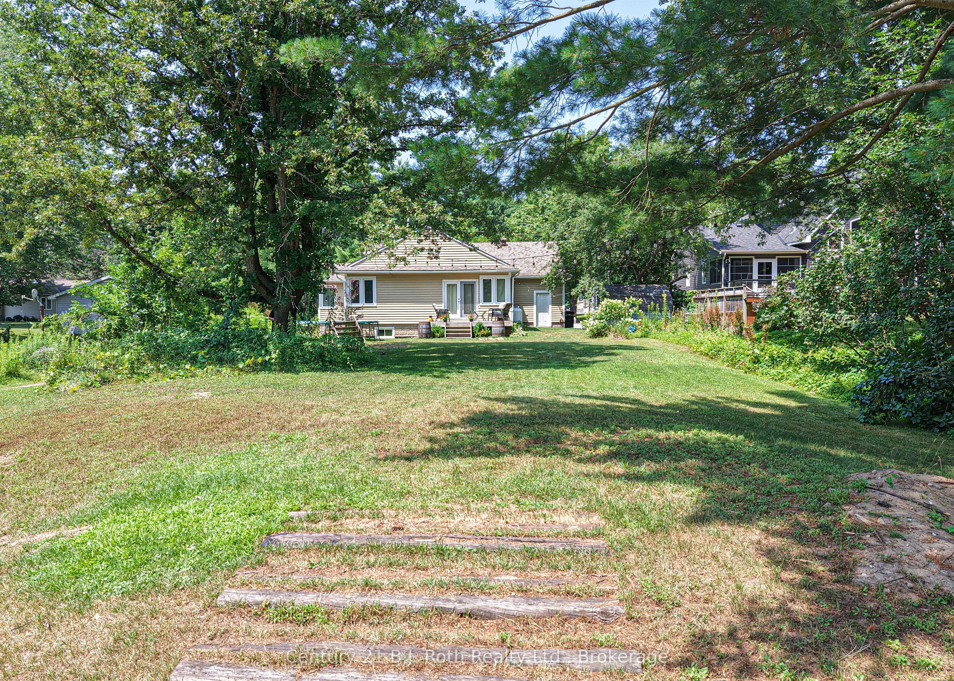 1028 Cowbell Lane Property Photo 14